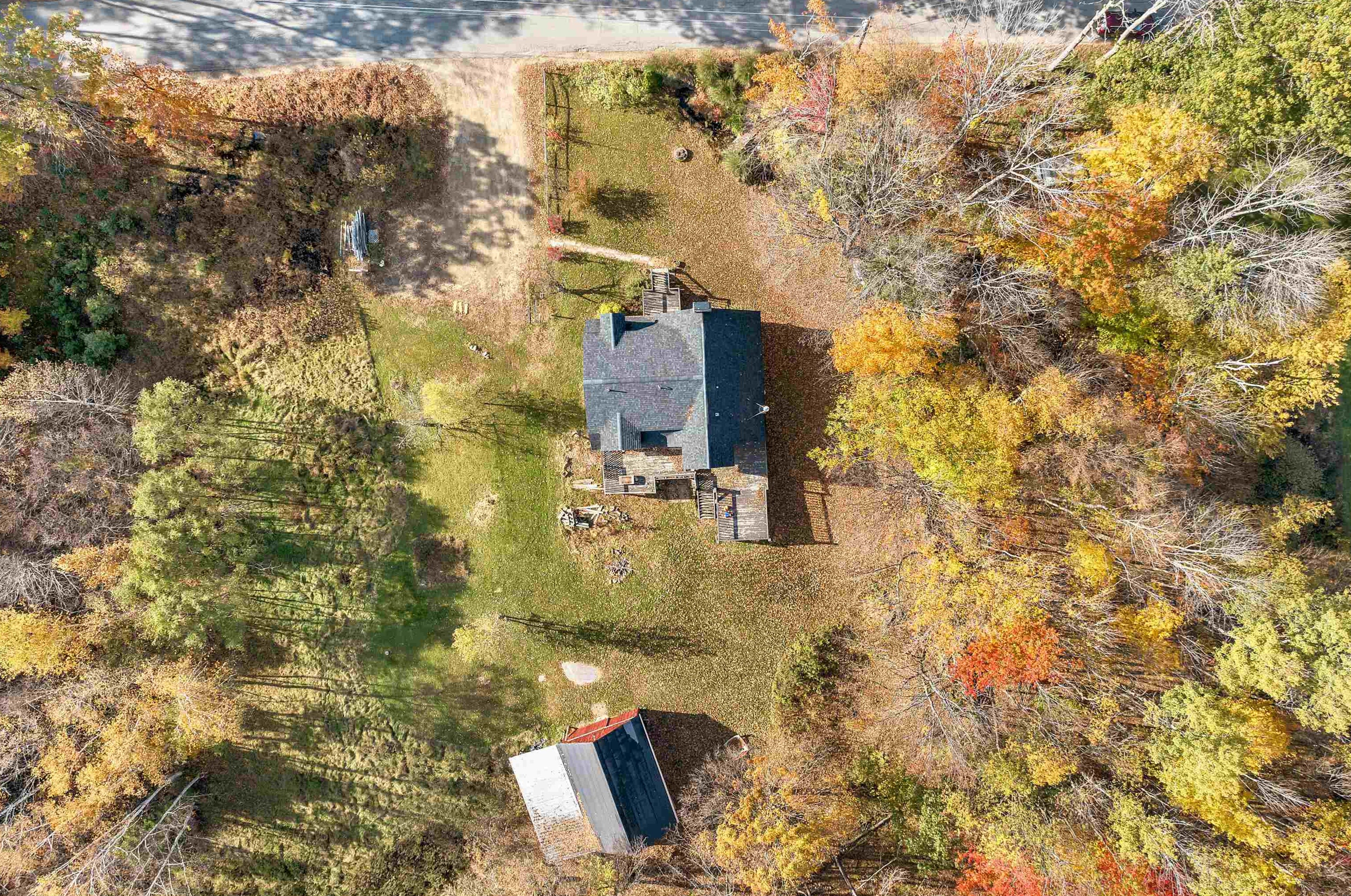 900 Mount Cardigan Rd, Bridgewater NH  03222-6203 exterior