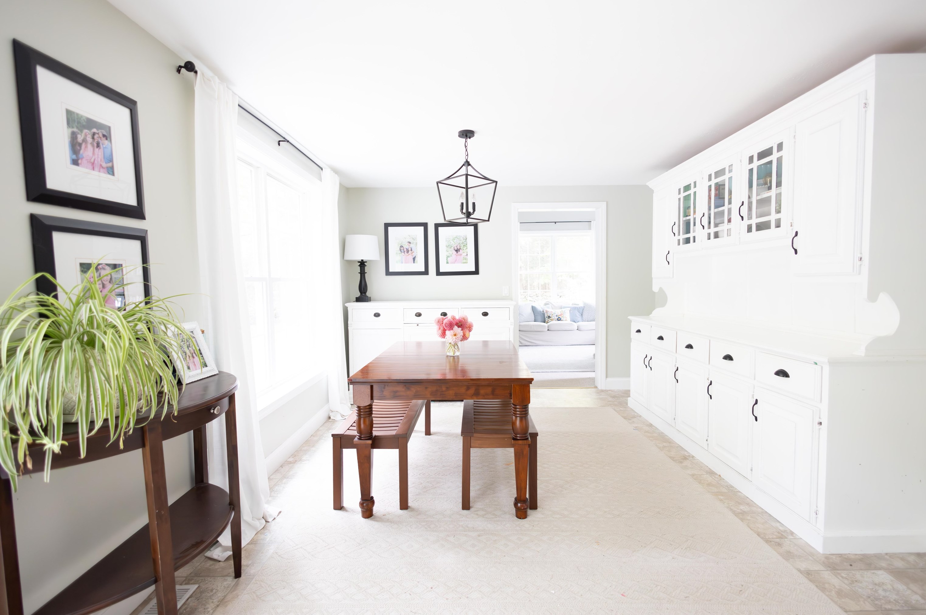 69 Ladyslipper Dr, Newmarket NH  03857-2066 exterior