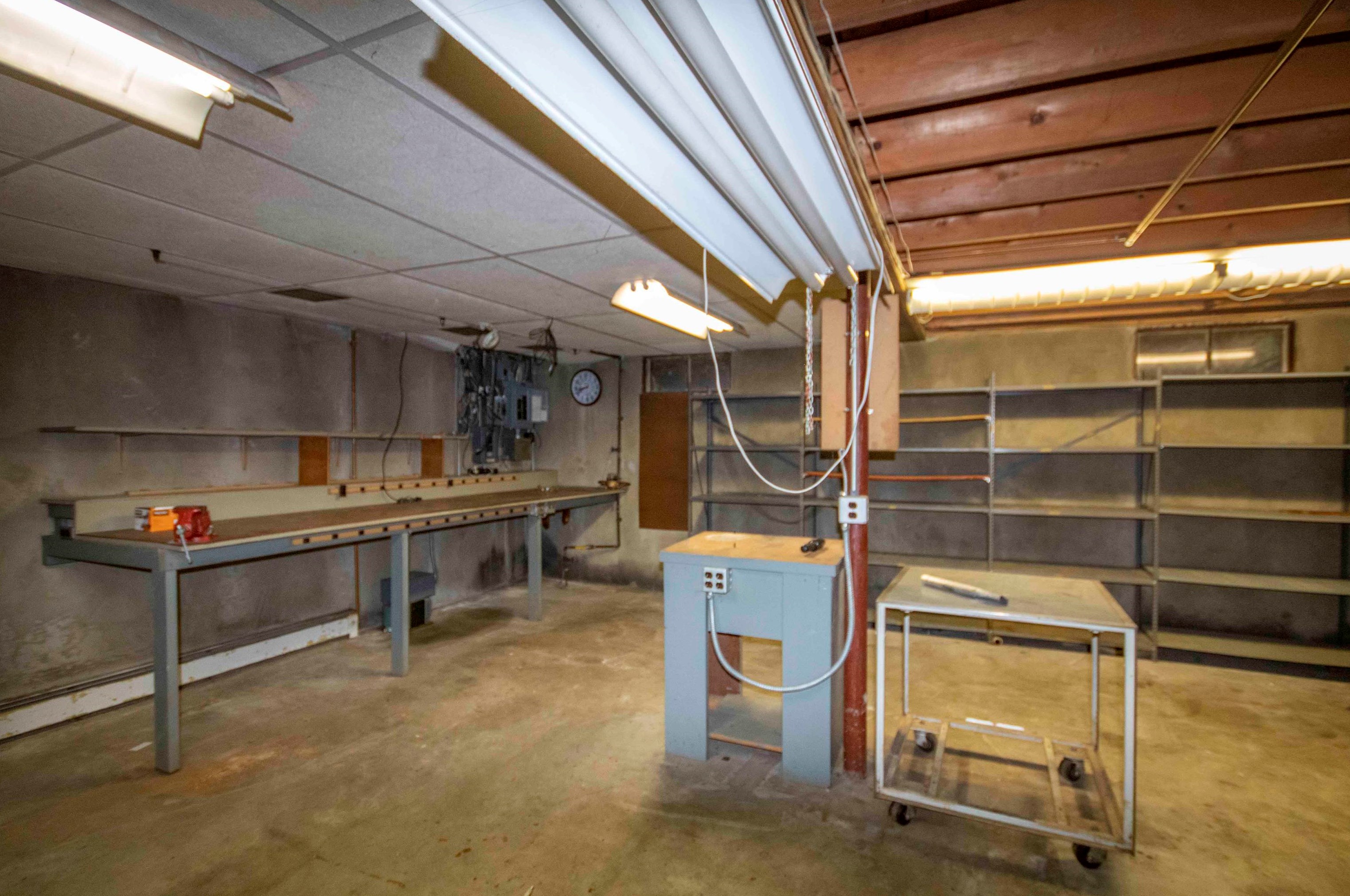 255 Greeley St, Manchester NH  03102-2337 exterior