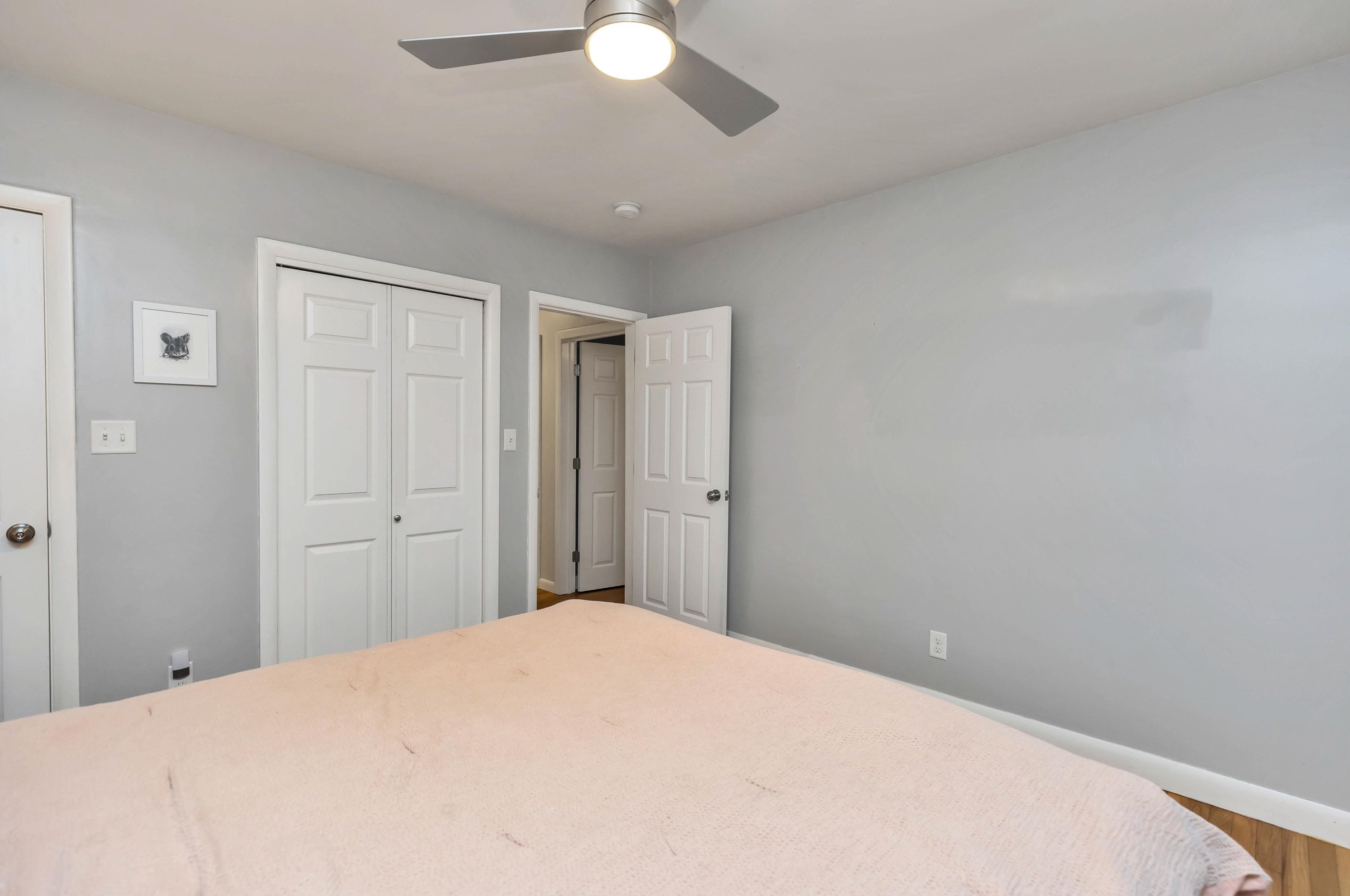 34 Sebbins Pond Dr, Manchester NH  03110-6630 exterior