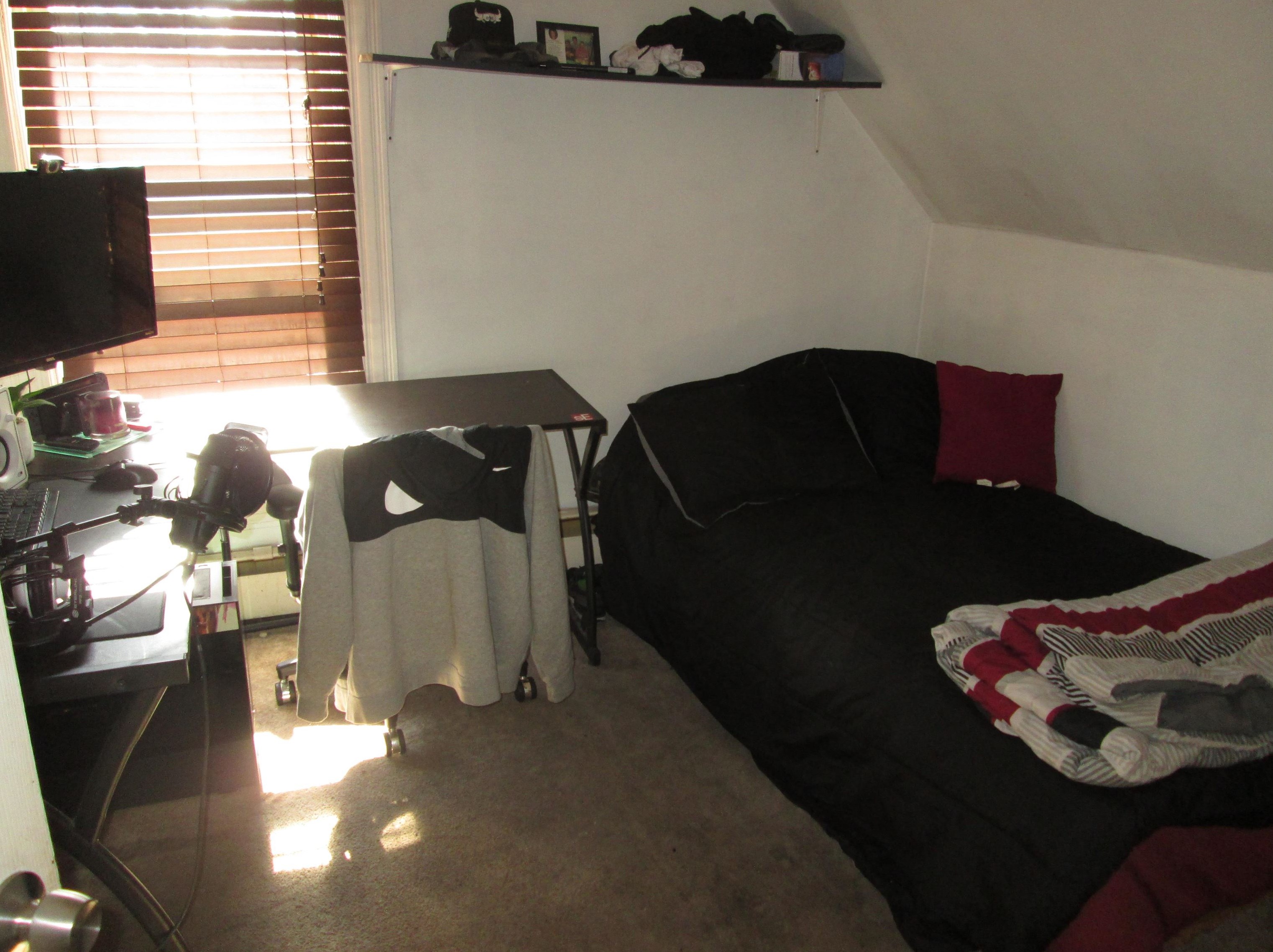 114 Jewett St, Manchester NH 03103-3515 exterior