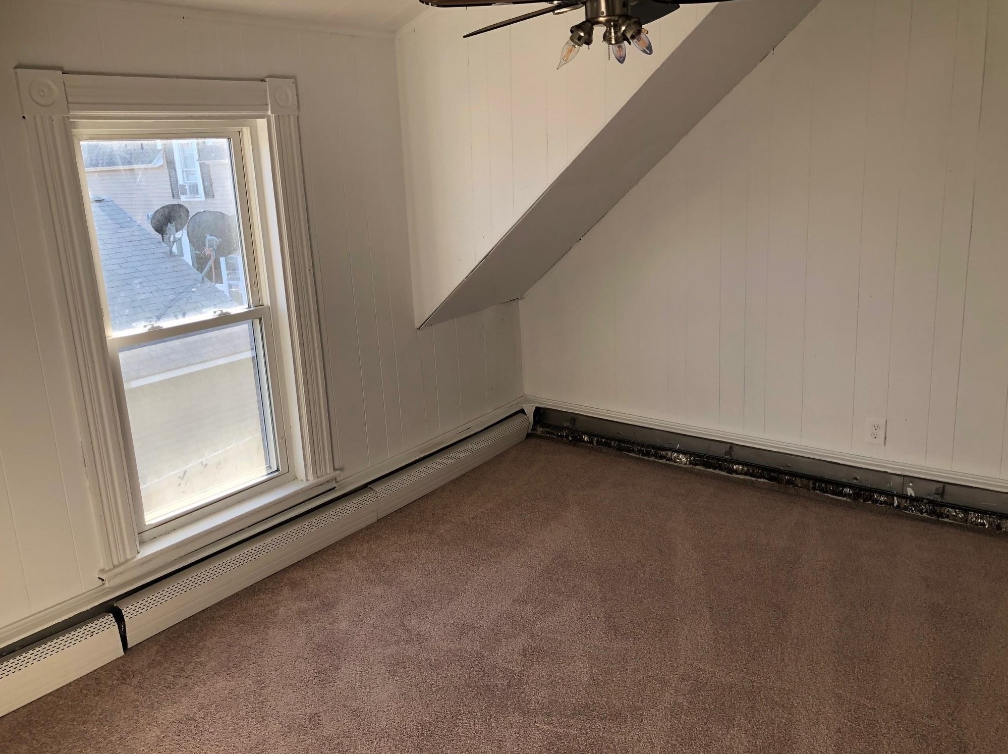 114 Jewett St, Manchester NH 03103-3515 exterior