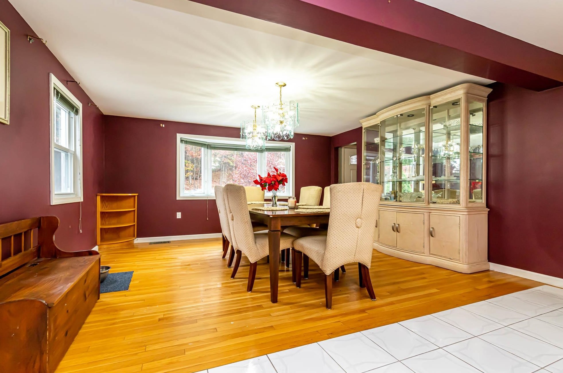 171 Highland St, Hudson NH  03051-3806 exterior
