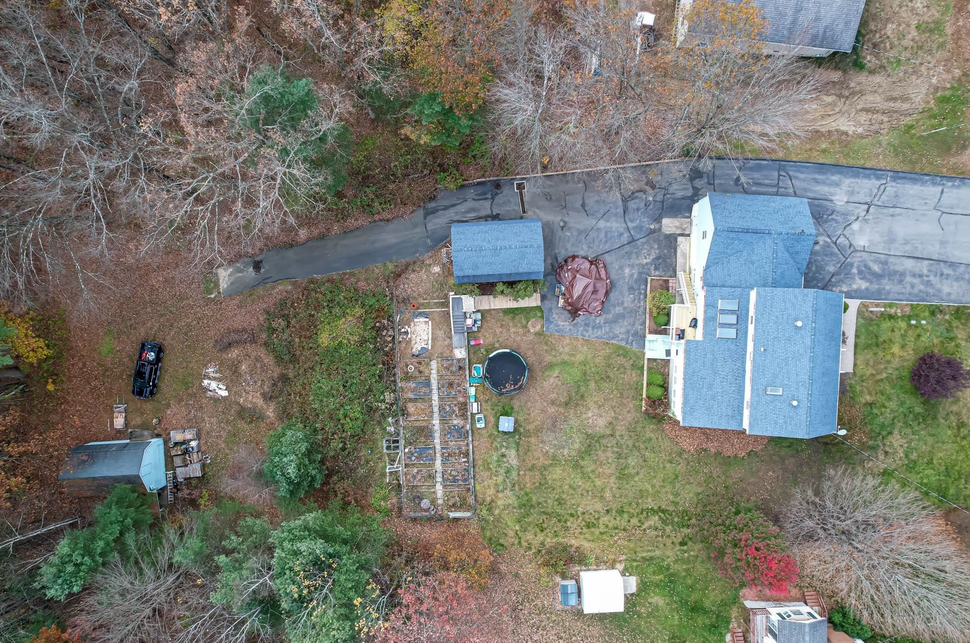 171 Highland St, Hudson NH  03051-3806 exterior