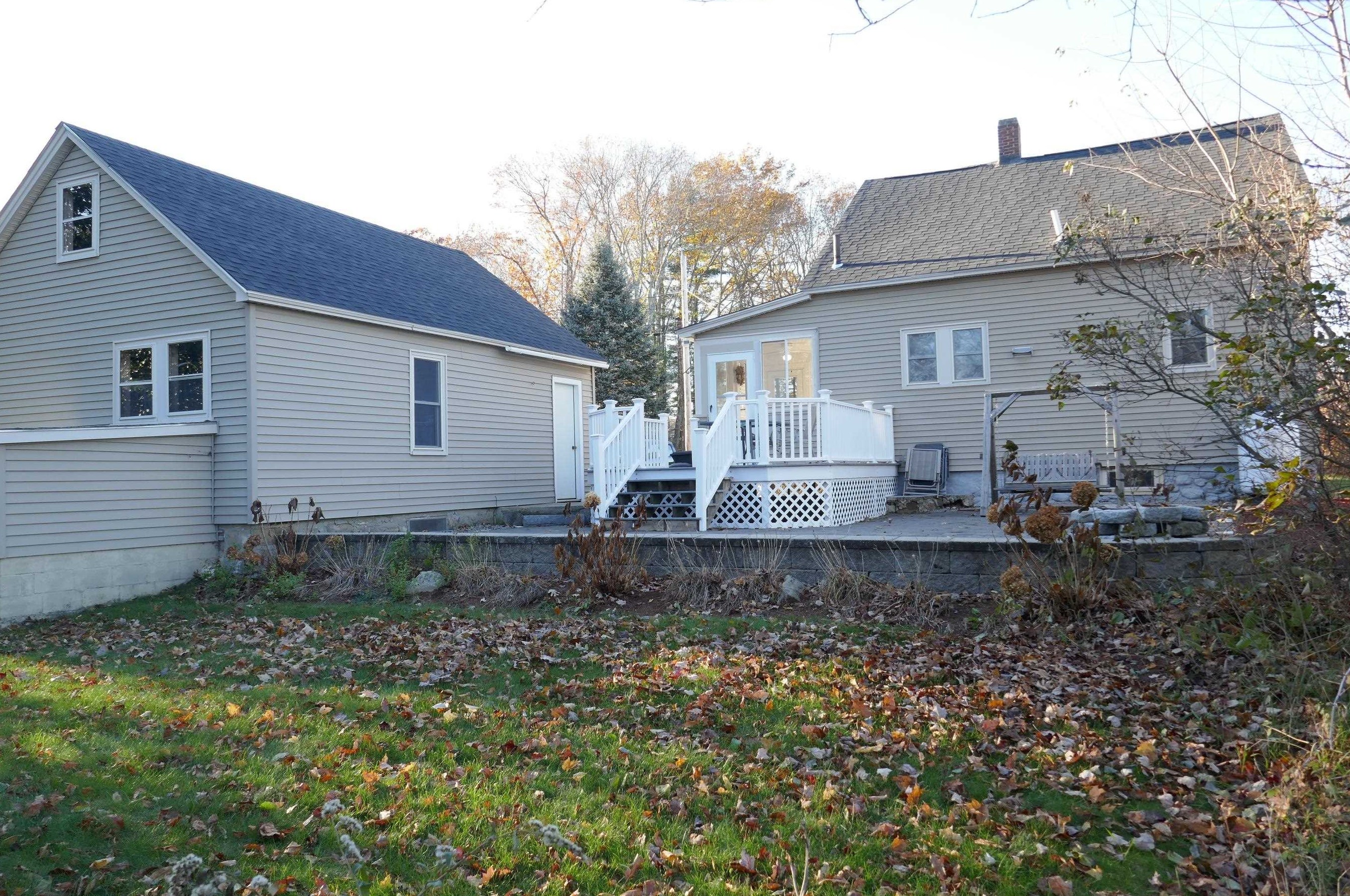 43 Pershing St, Manchester NH  03102-1146 exterior