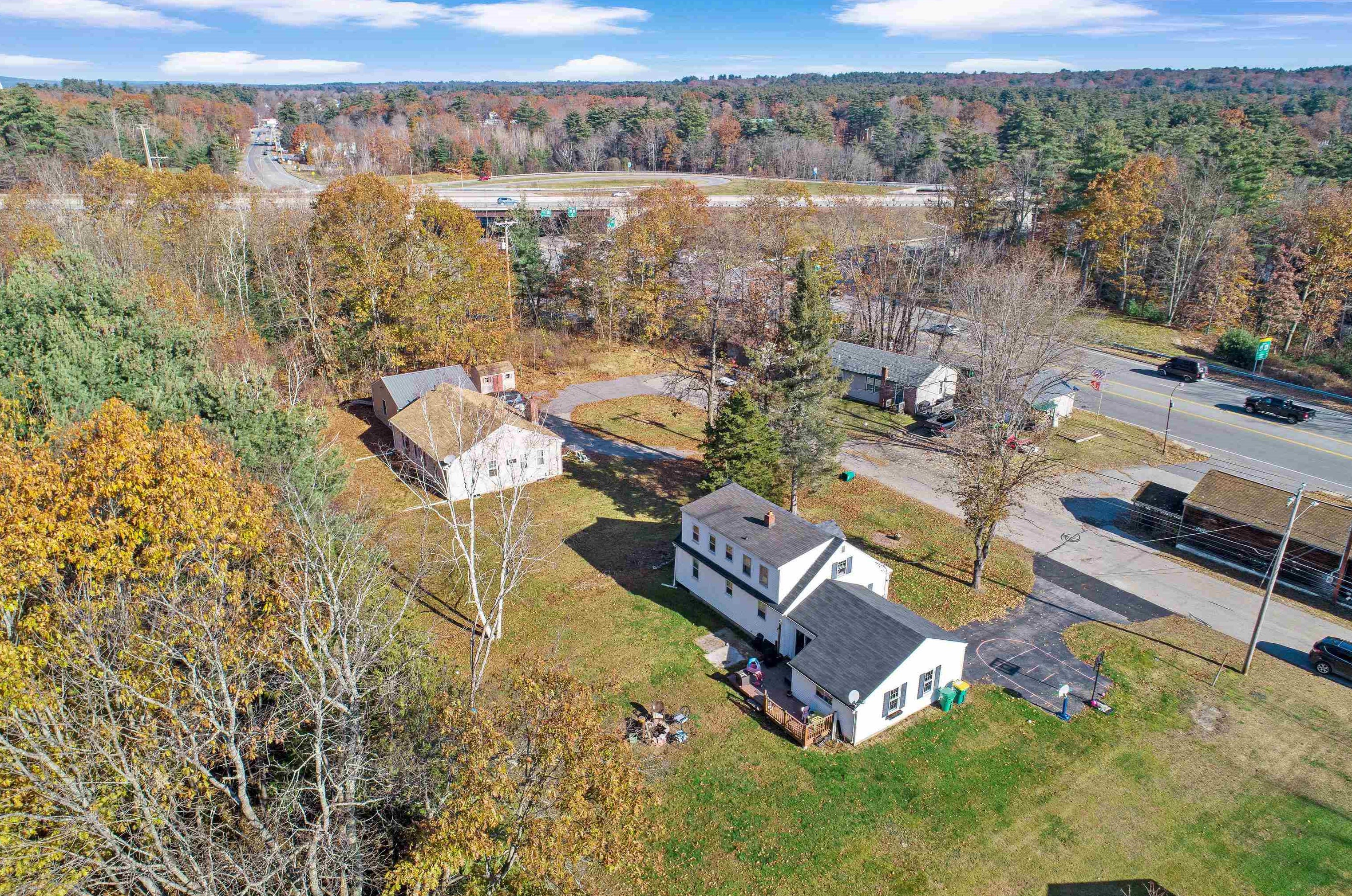 20 Anctil Ct, Rochester NH  03839-5524 exterior