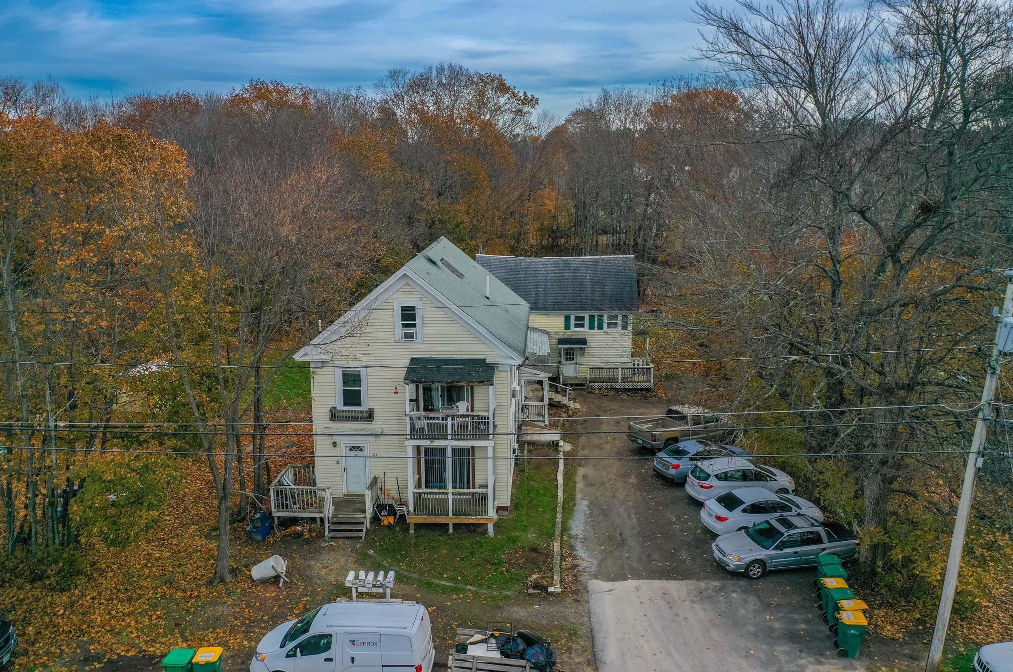 23 Mill St, Rochester NH  03868-5857 exterior