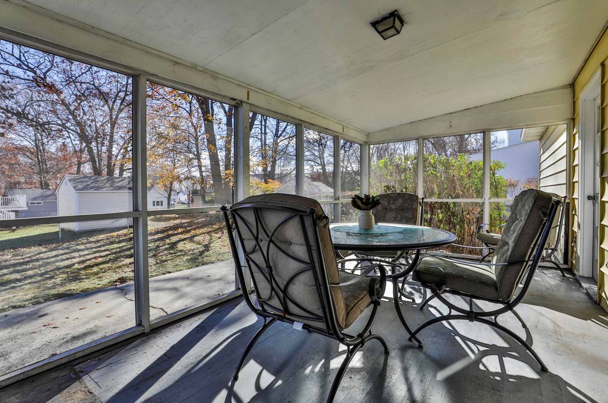 2 Hulme St, Manchester NH  03109-4520 exterior