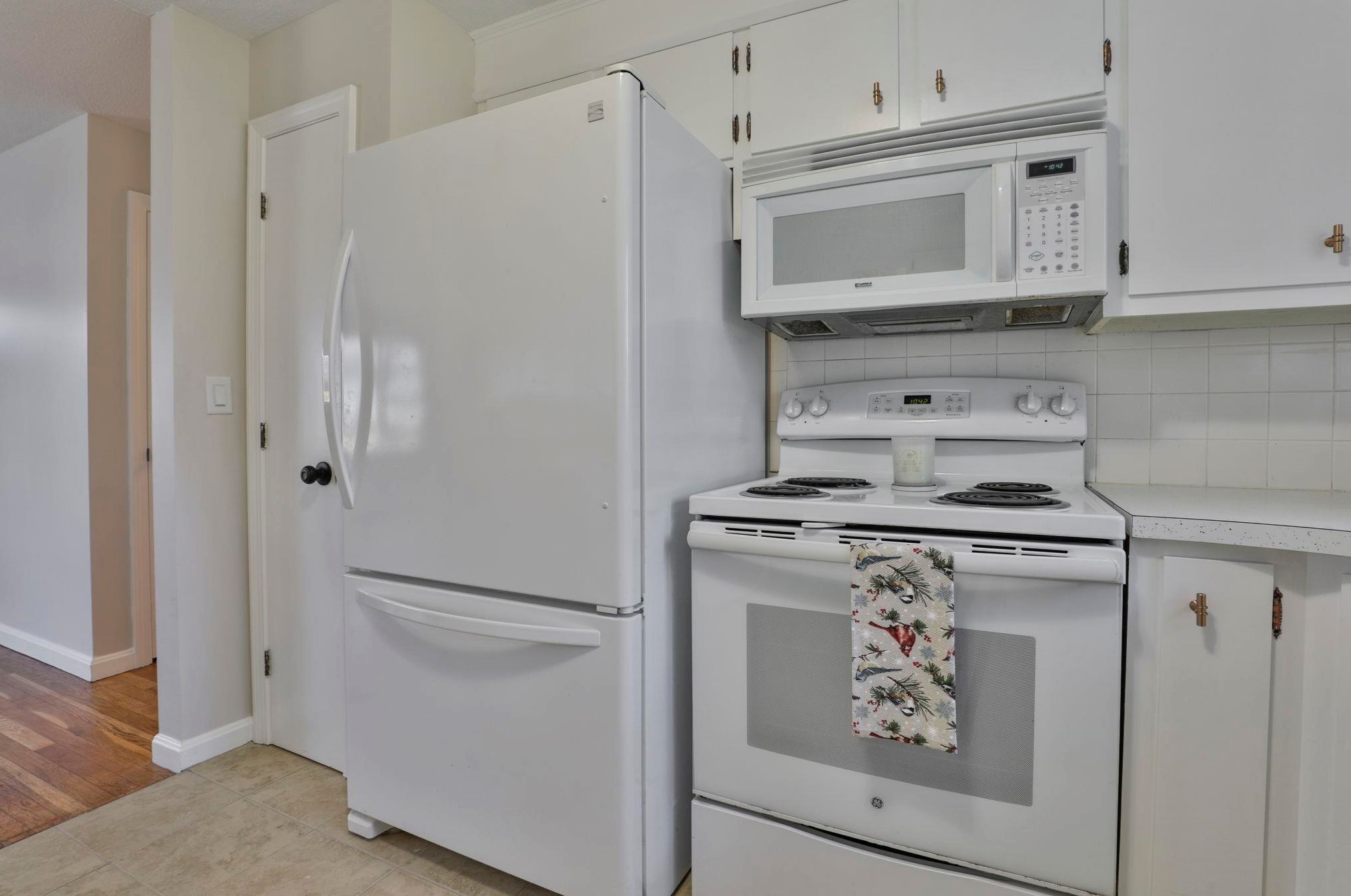 2 Hulme St, Manchester NH  03109-4520 exterior