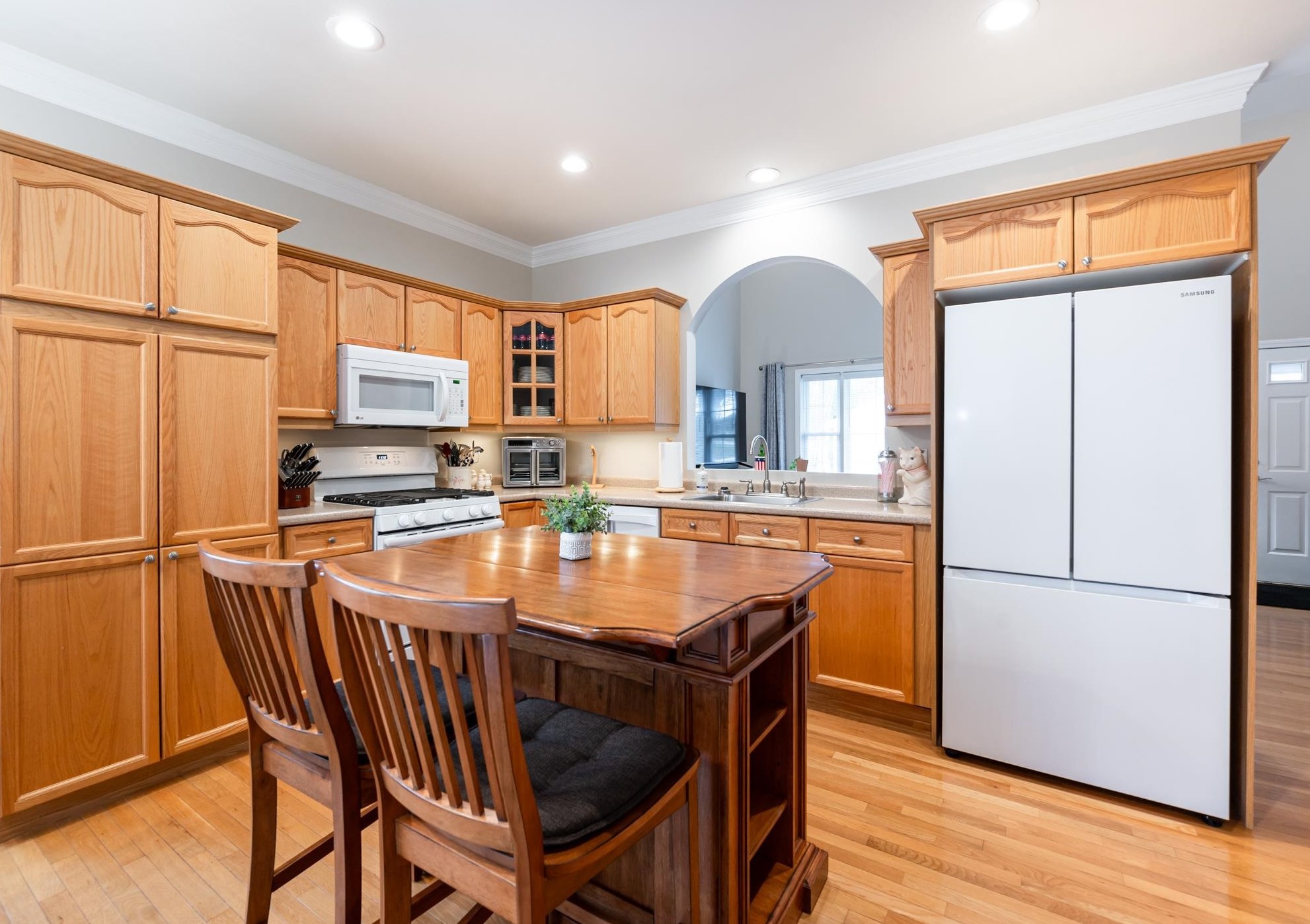3 Sugar Hill Ln, Hudson NH  03052-2646 exterior