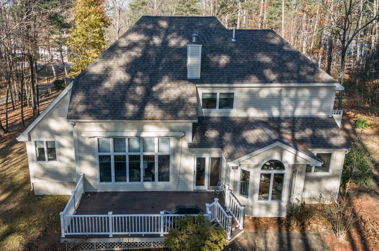 160 Littleworth Rd, Dover NH  03820-8309 exterior