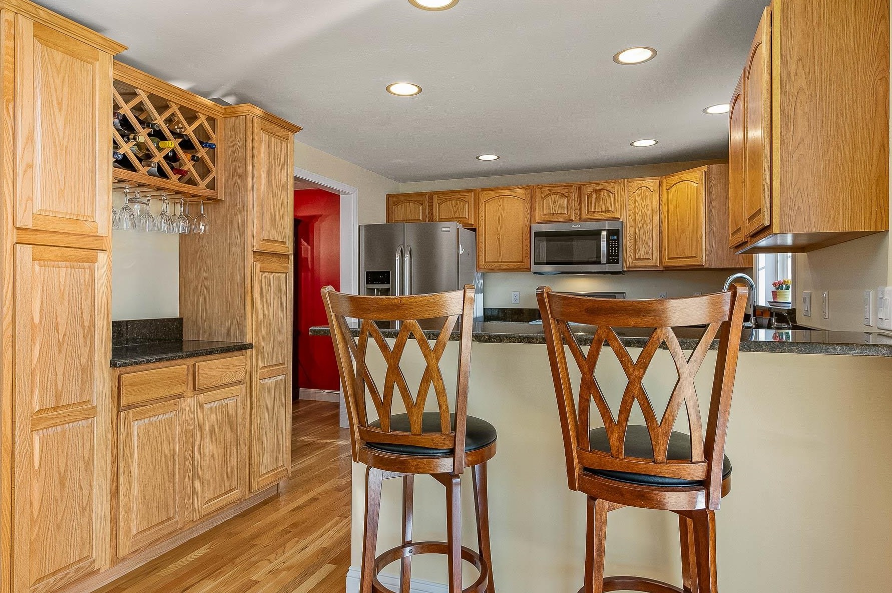 57 Ladyslipper Dr, Newmarket NH 03857-2066 exterior