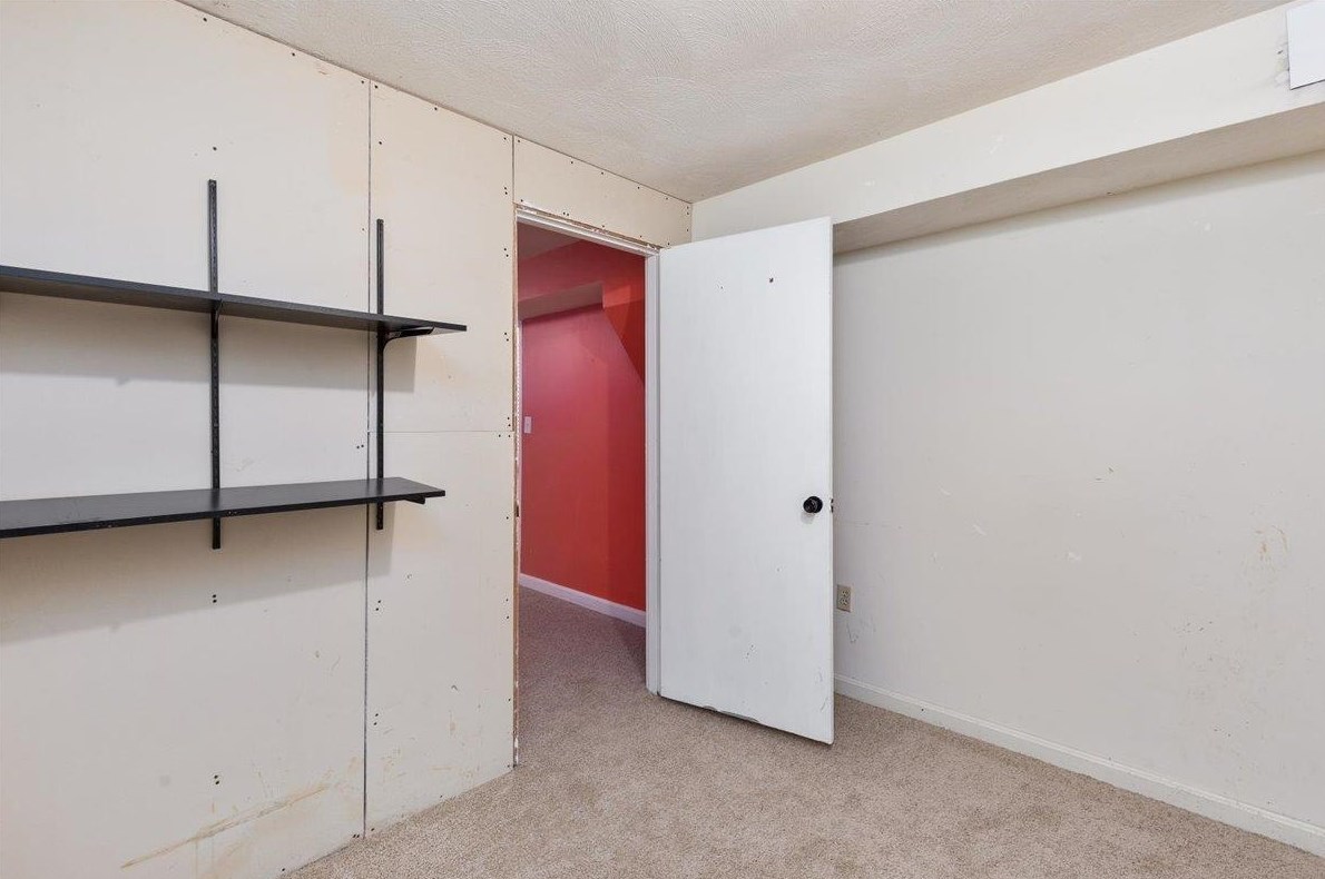 9 Jefferey Ln, Haverhill MA 01832-3154 exterior