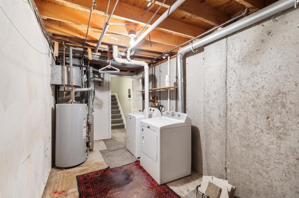 9 Jefferey Ln, Haverhill MA 01832-3154 exterior