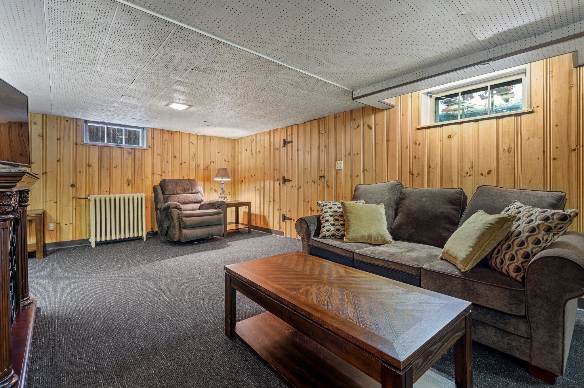 170 Goffstown Rd, Manchester NH 03102-2701 exterior