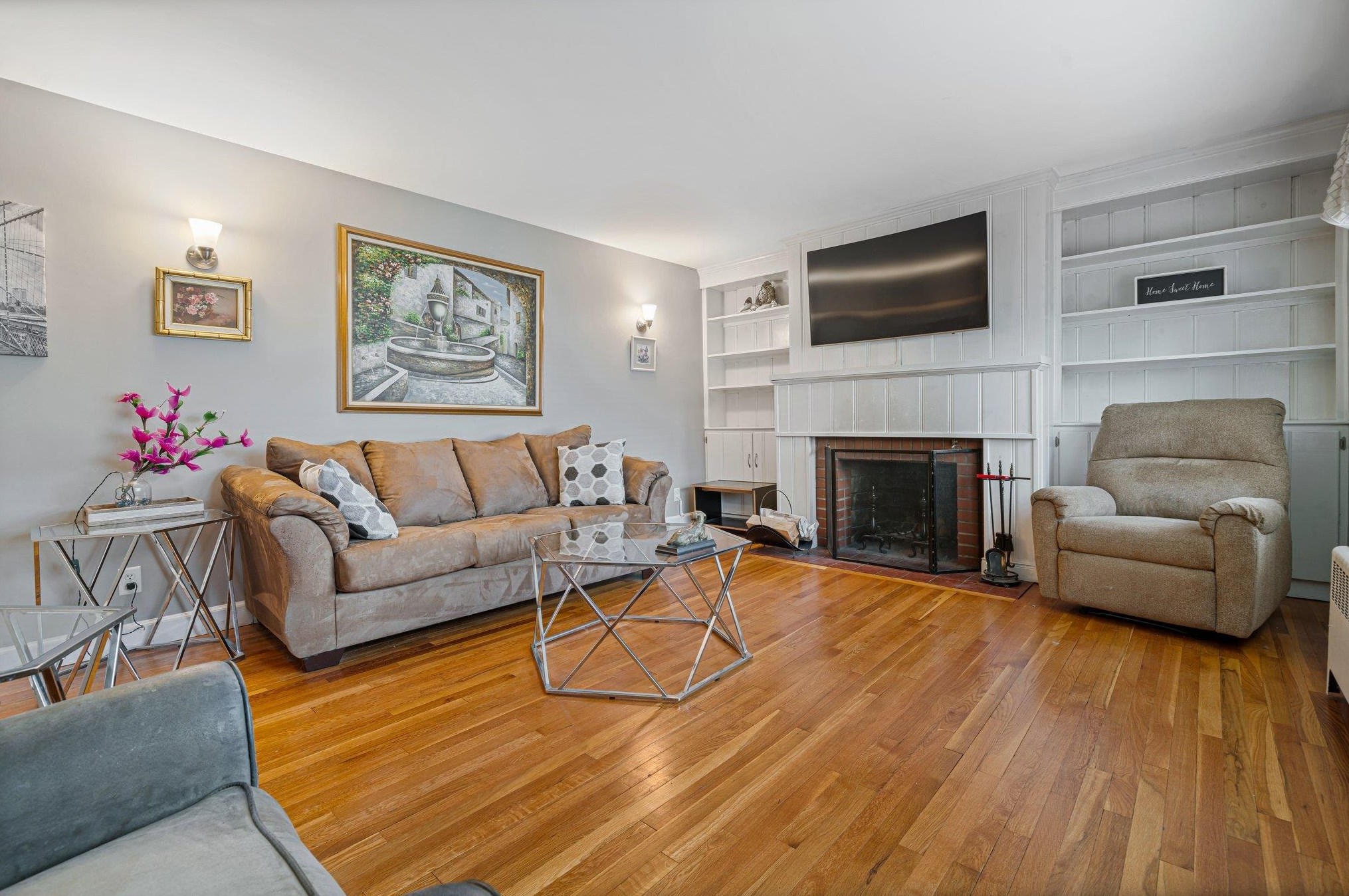 170 Goffstown Rd, Manchester NH 03102-2701 exterior