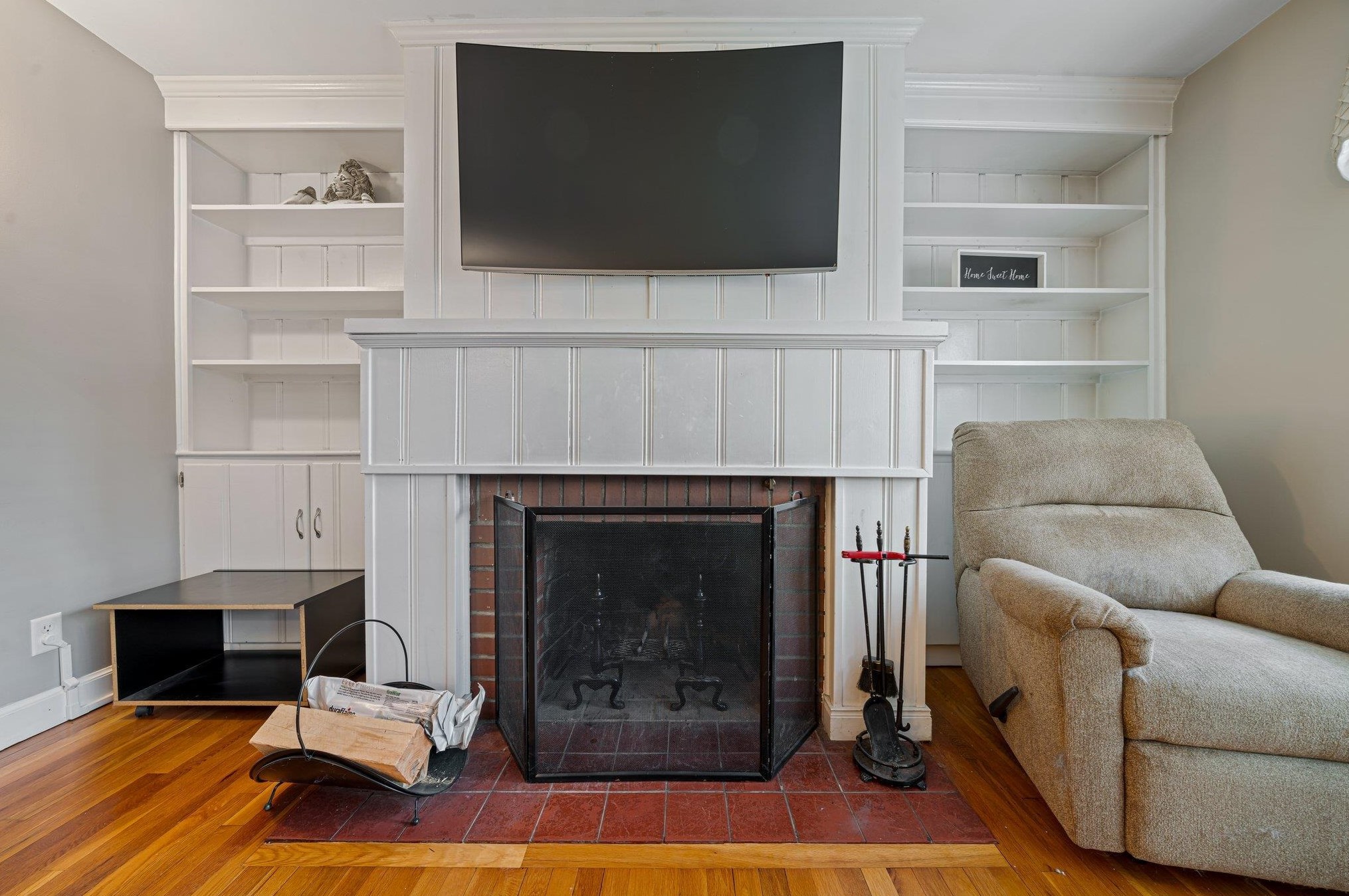 170 Goffstown Rd, Manchester NH 03102-2701 exterior