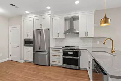 99 Foundry Place #207, Portsmouth, NH 03801 - Photo 5