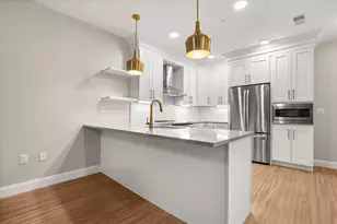 99 Foundry Pl, Portsmouth, NH 03801 - Photo 9