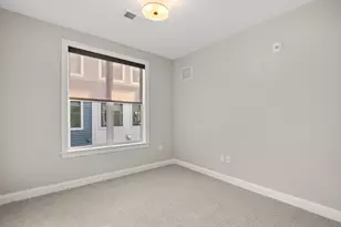 99 Foundry Pl, Portsmouth, NH 03801 - Photo 11