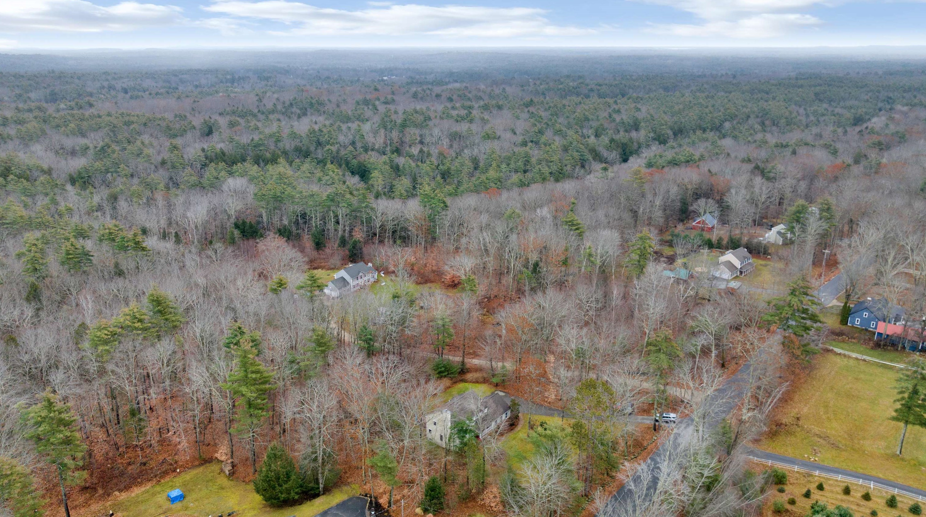 41 Summer St, Nottingham NH  03290-5213 exterior