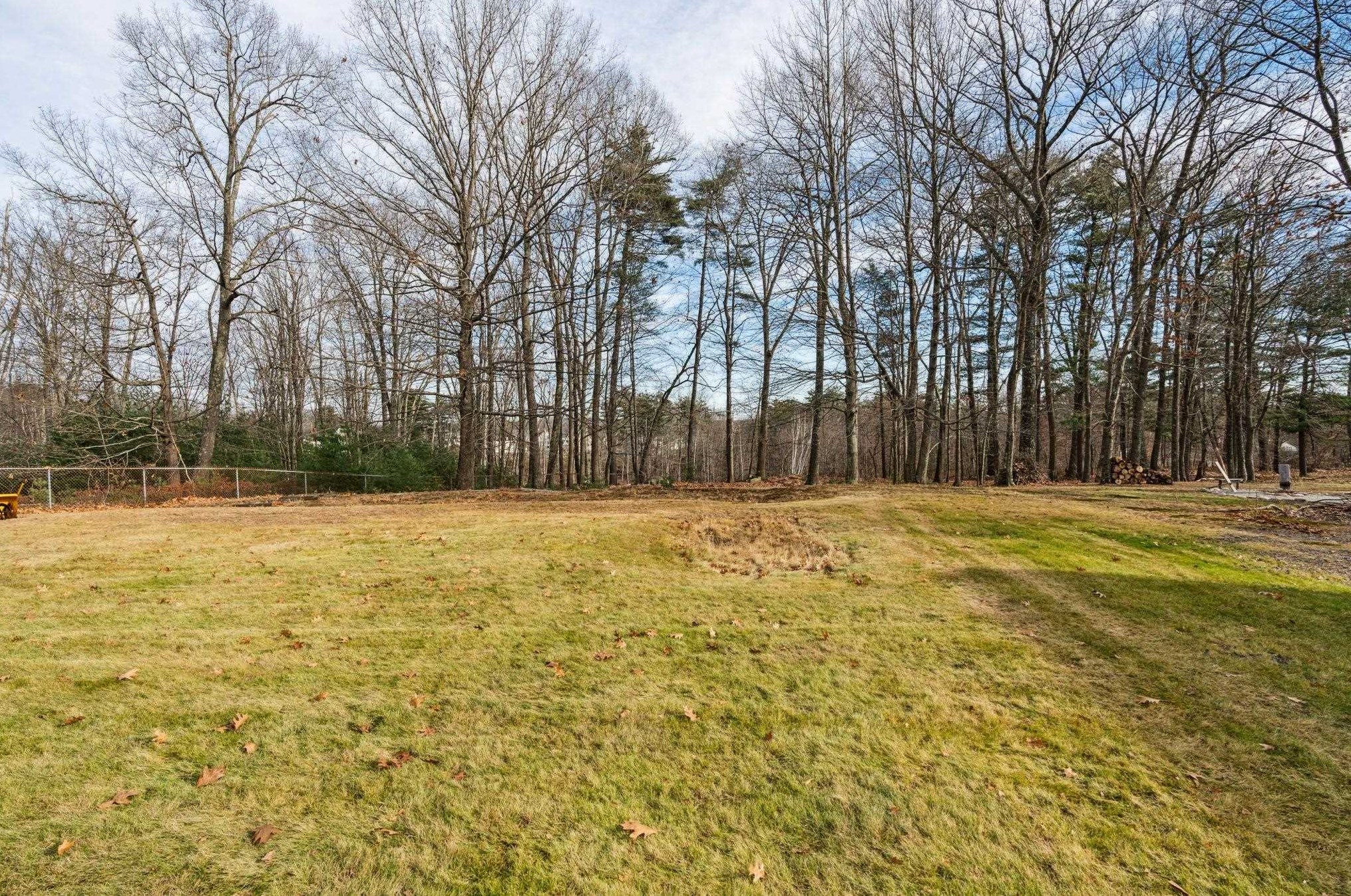 268 Huse Rd, Manchester NH  03103-3087 exterior