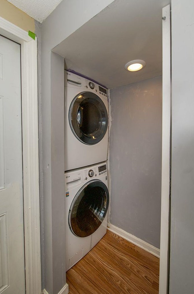 566 Titus Ave, Manchester NH  03103-5898 exterior