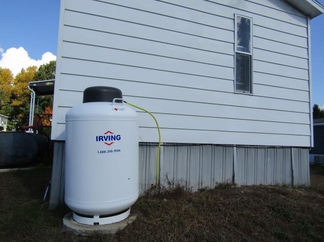 290 Calef Hwy, Epping NH  03042-2329 exterior