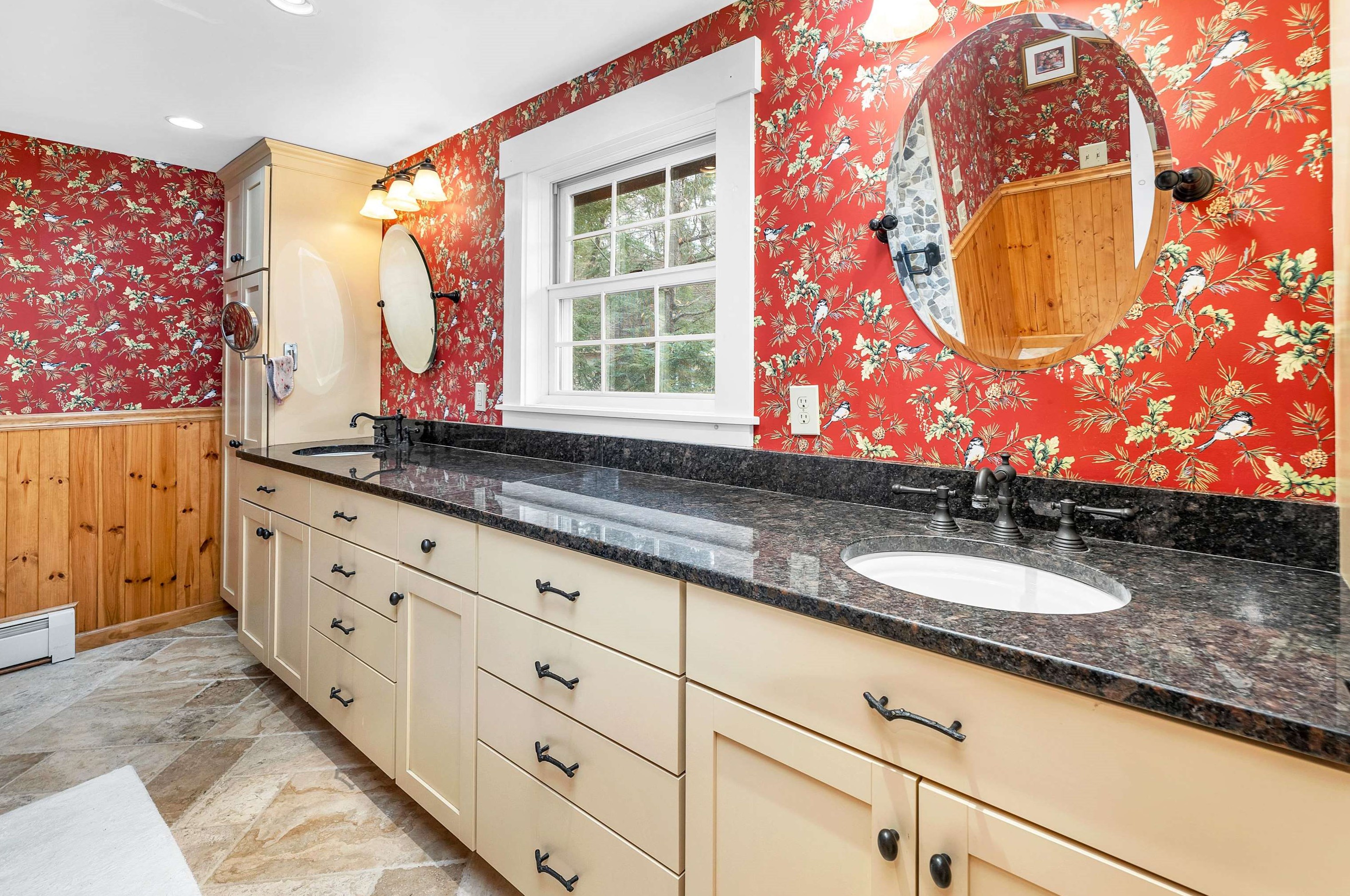 180 Black Cat Island Rd, Moultonborough NH  03254-4014 exterior