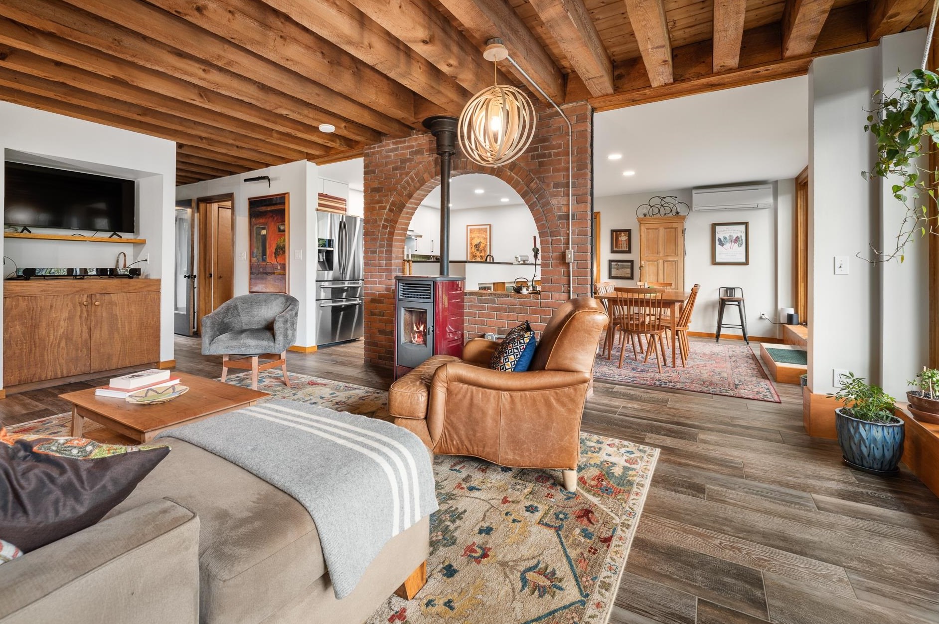 43 Pico Rd, Lyme NH  03768-3815 exterior