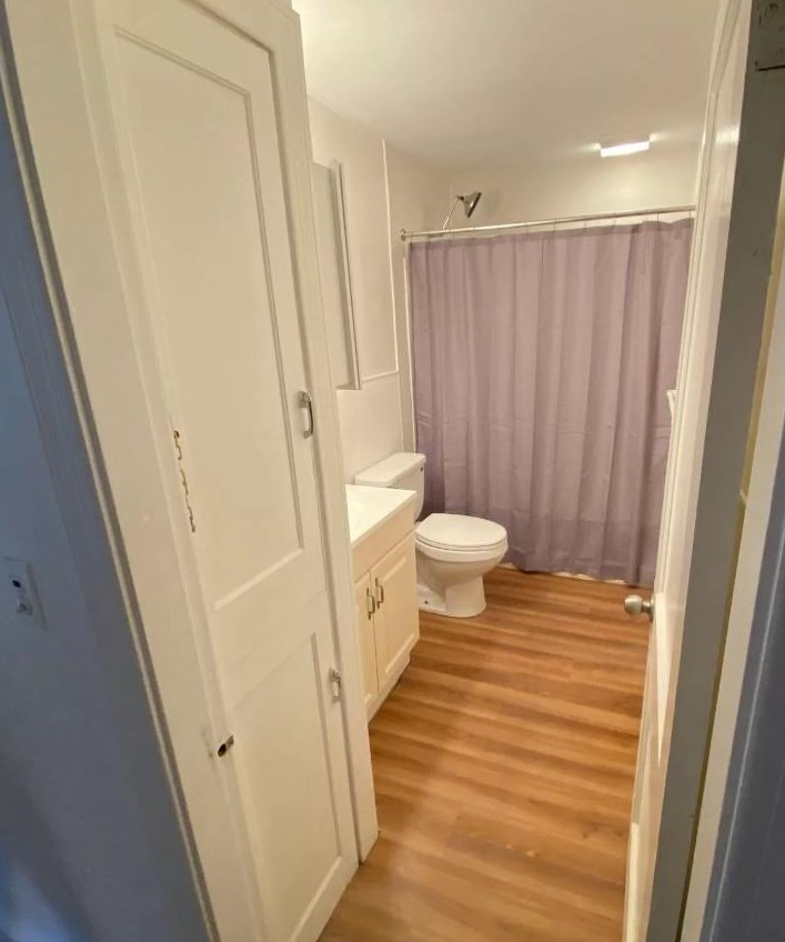 1705 Brown Ave, Manchester NH 03103-6725 exterior