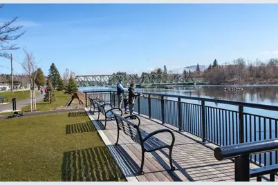 101 Maple Street, Berlin, NH 03570 - Photo 9