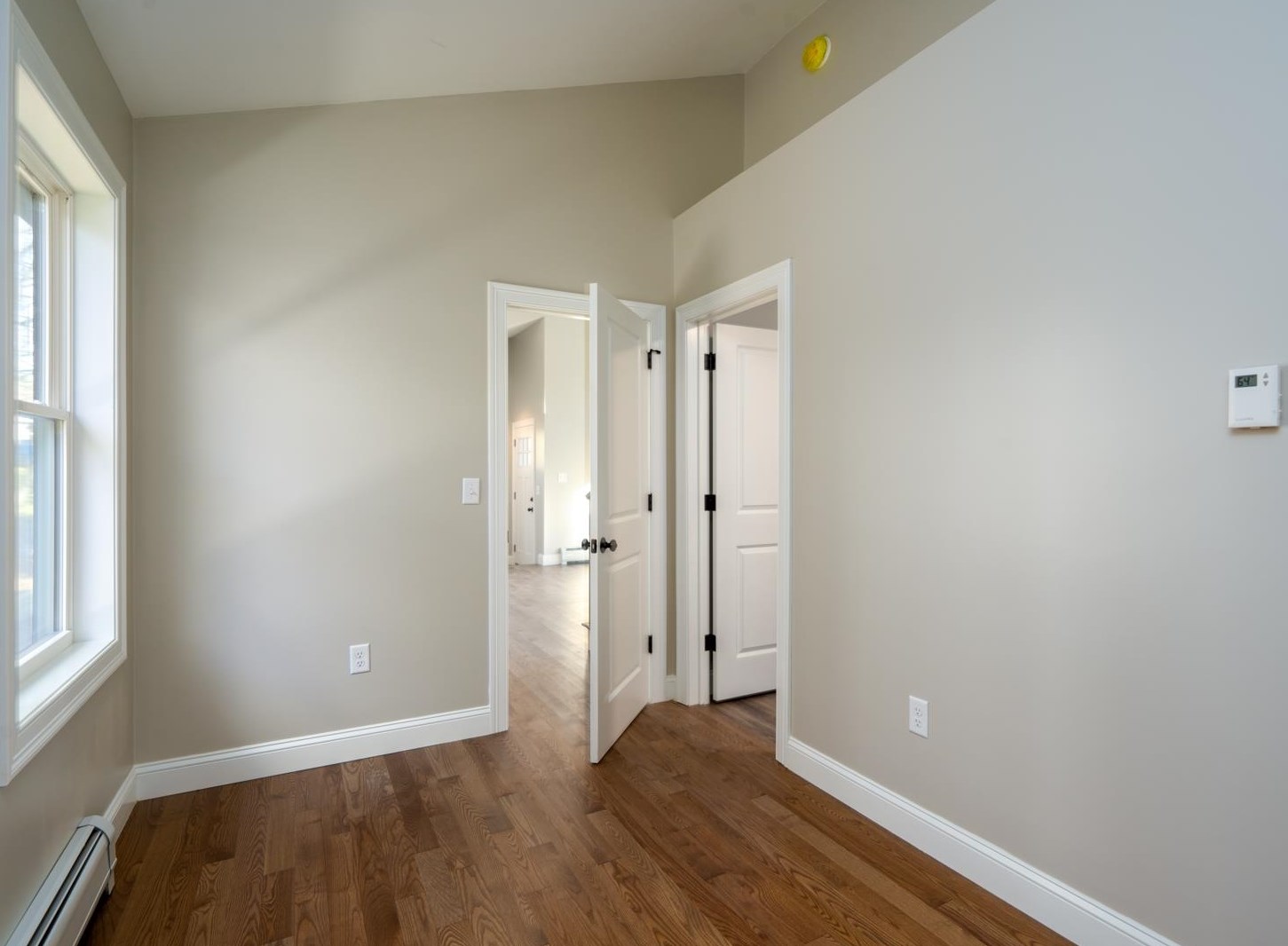 145 4 St, Dover NH 03820-2900 exterior