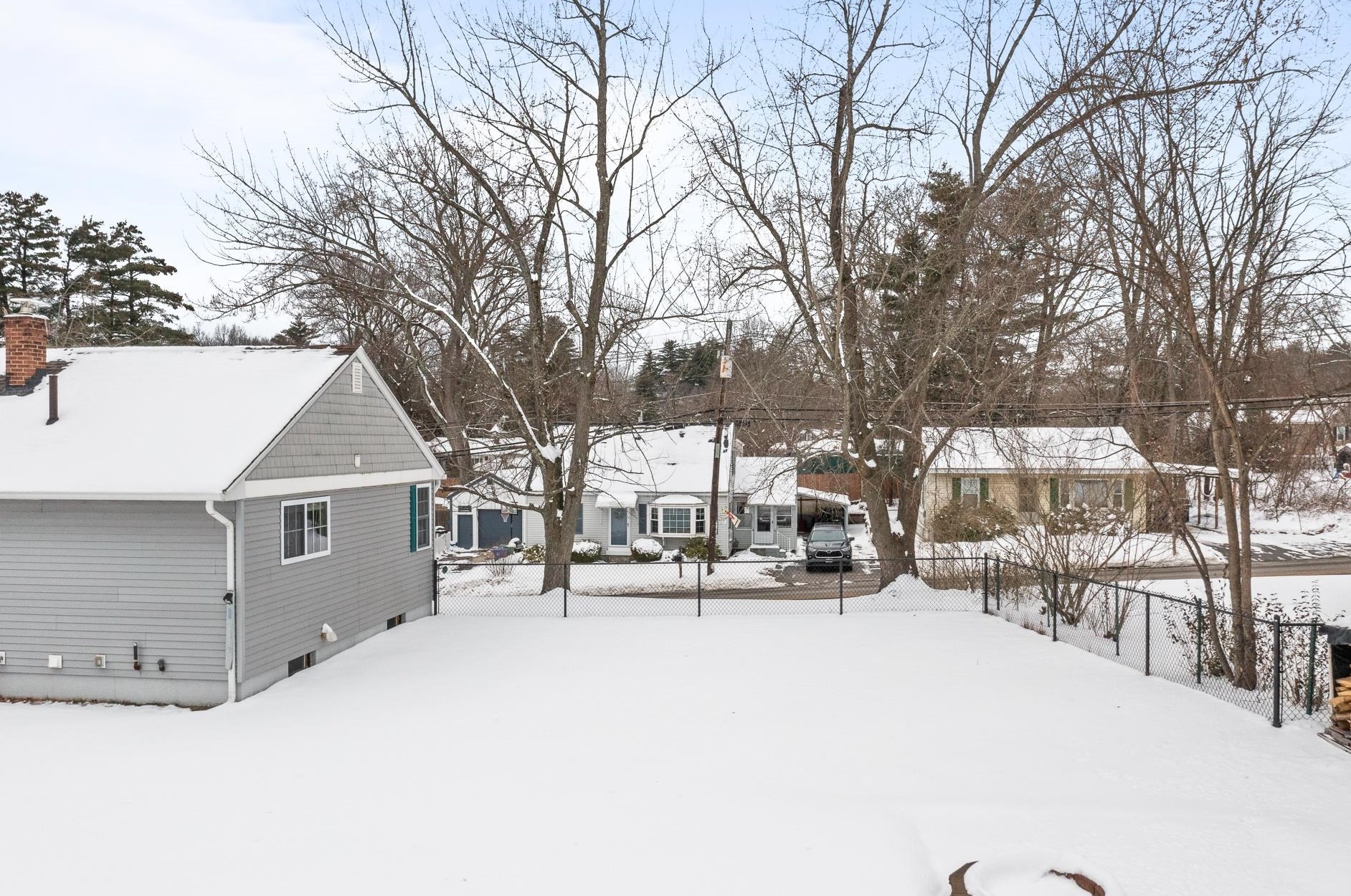 1250 Beech St, Manchester NH  03104-2122 exterior