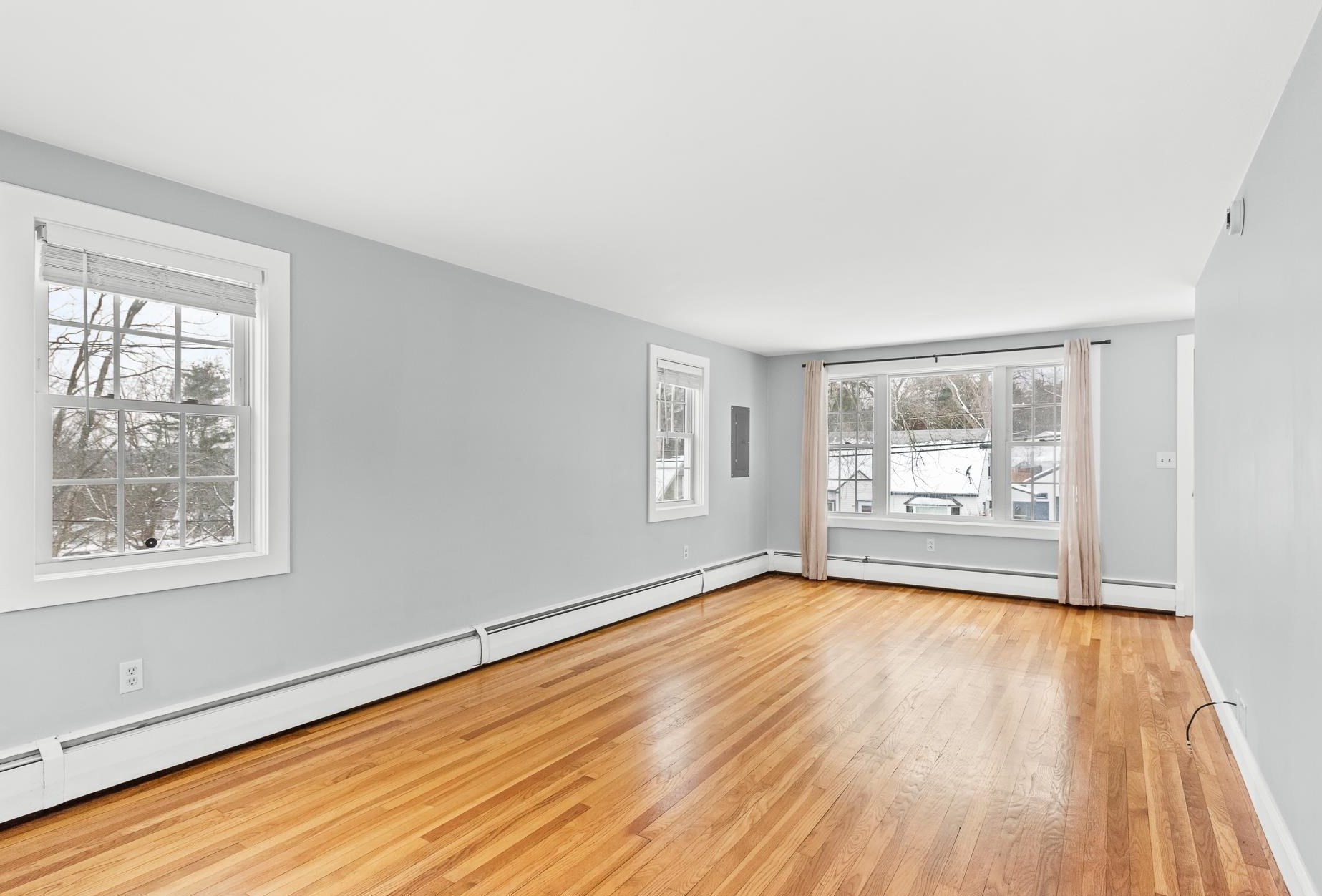 1250 Beech St, Manchester NH  03104-2122 exterior