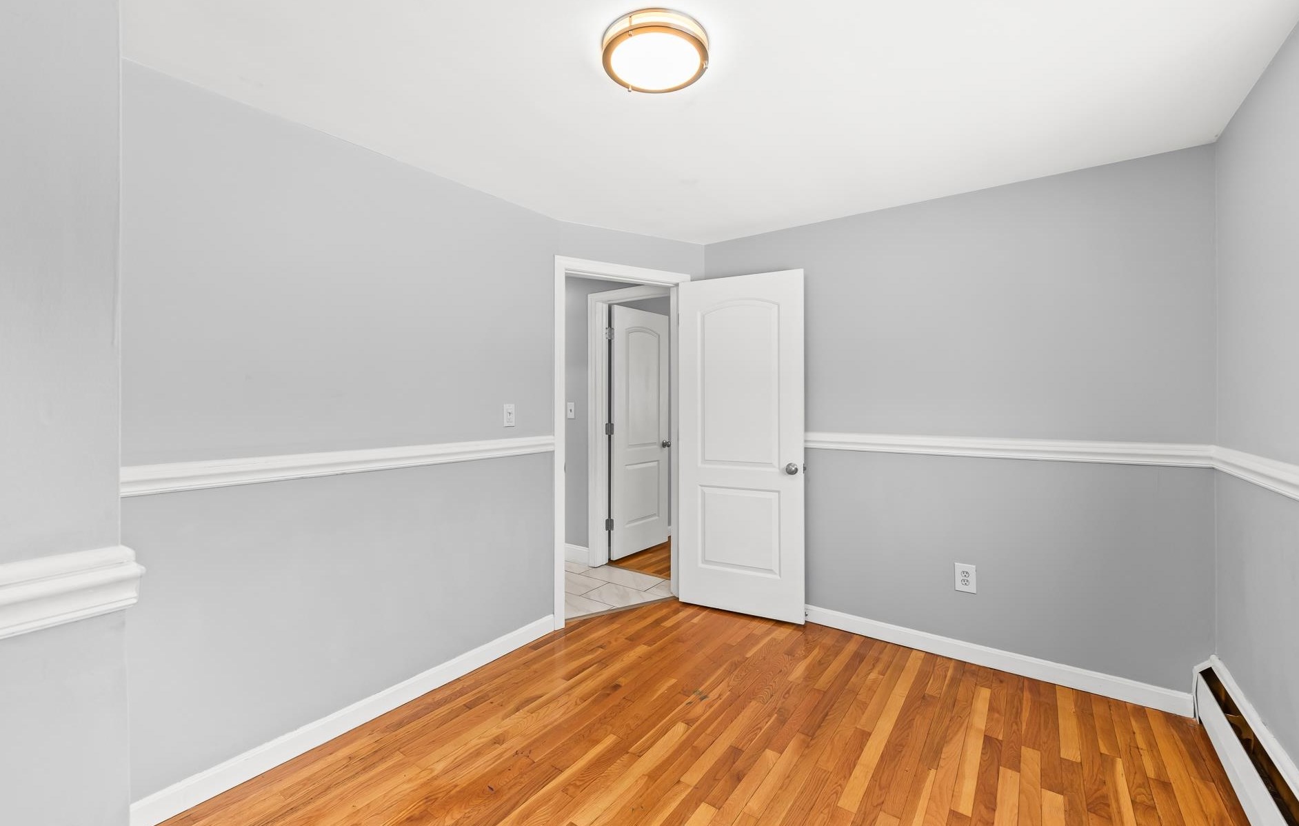 1250 Beech St, Manchester NH  03104-2122 exterior