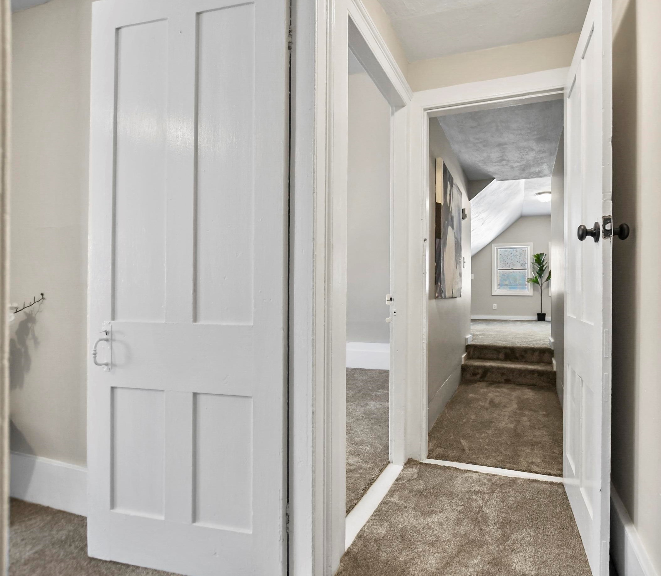 30 Dundee Ave, Manchester NH  03106-1426 exterior