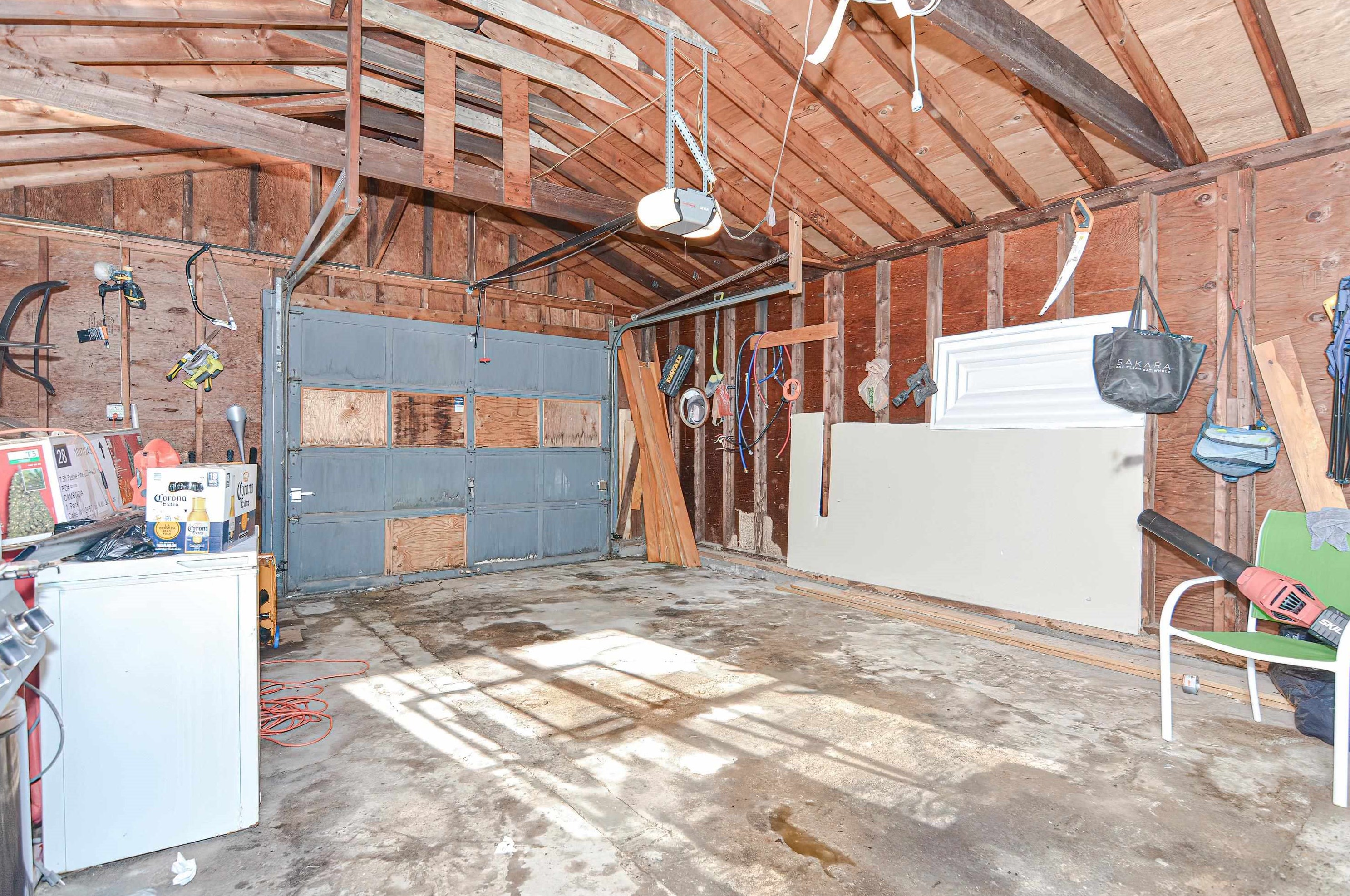 270 Central St, Manchester NH  03103-4744 exterior