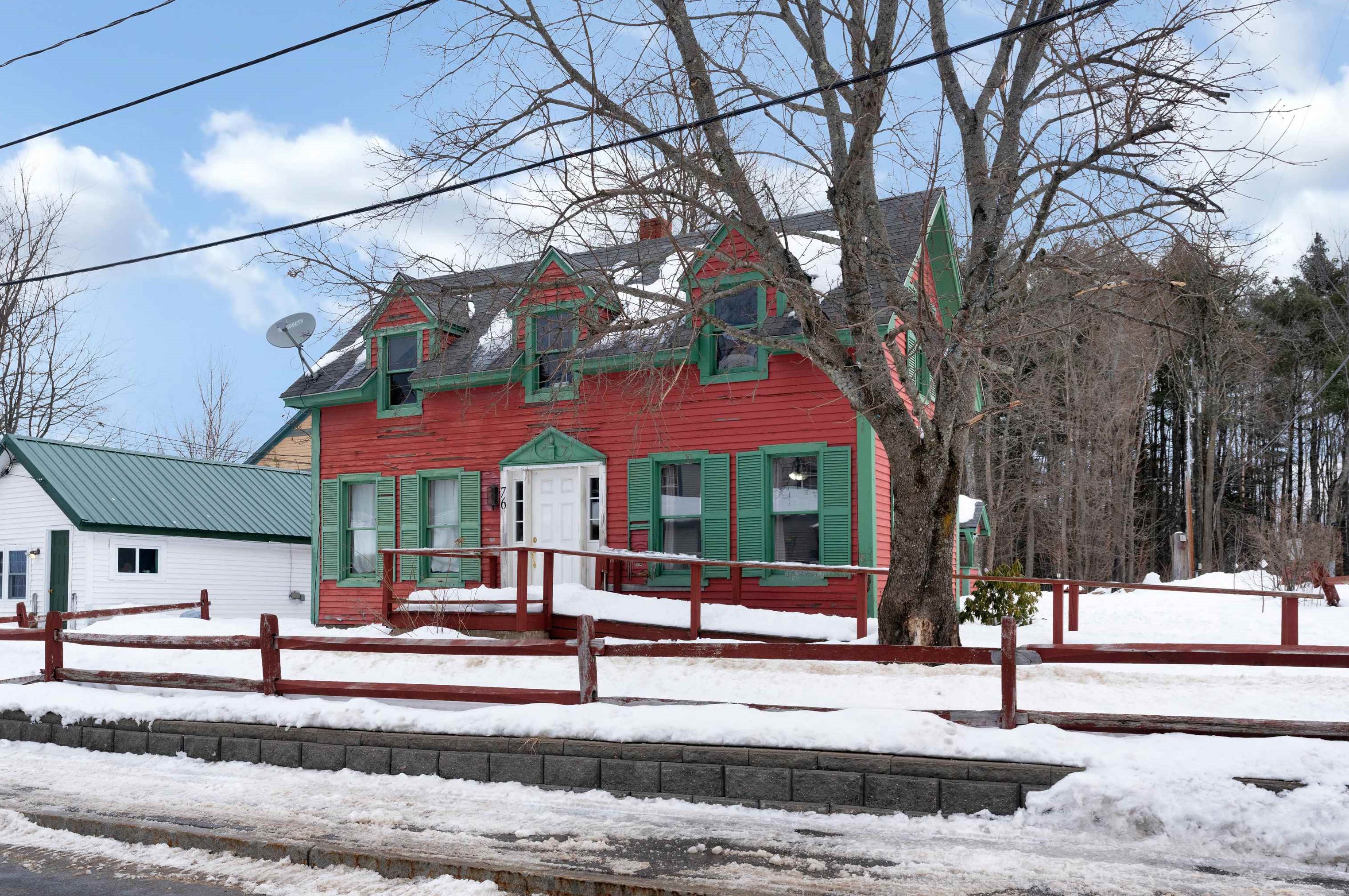 76 Main St, Ctr Ossipee NH  03814-6849 exterior