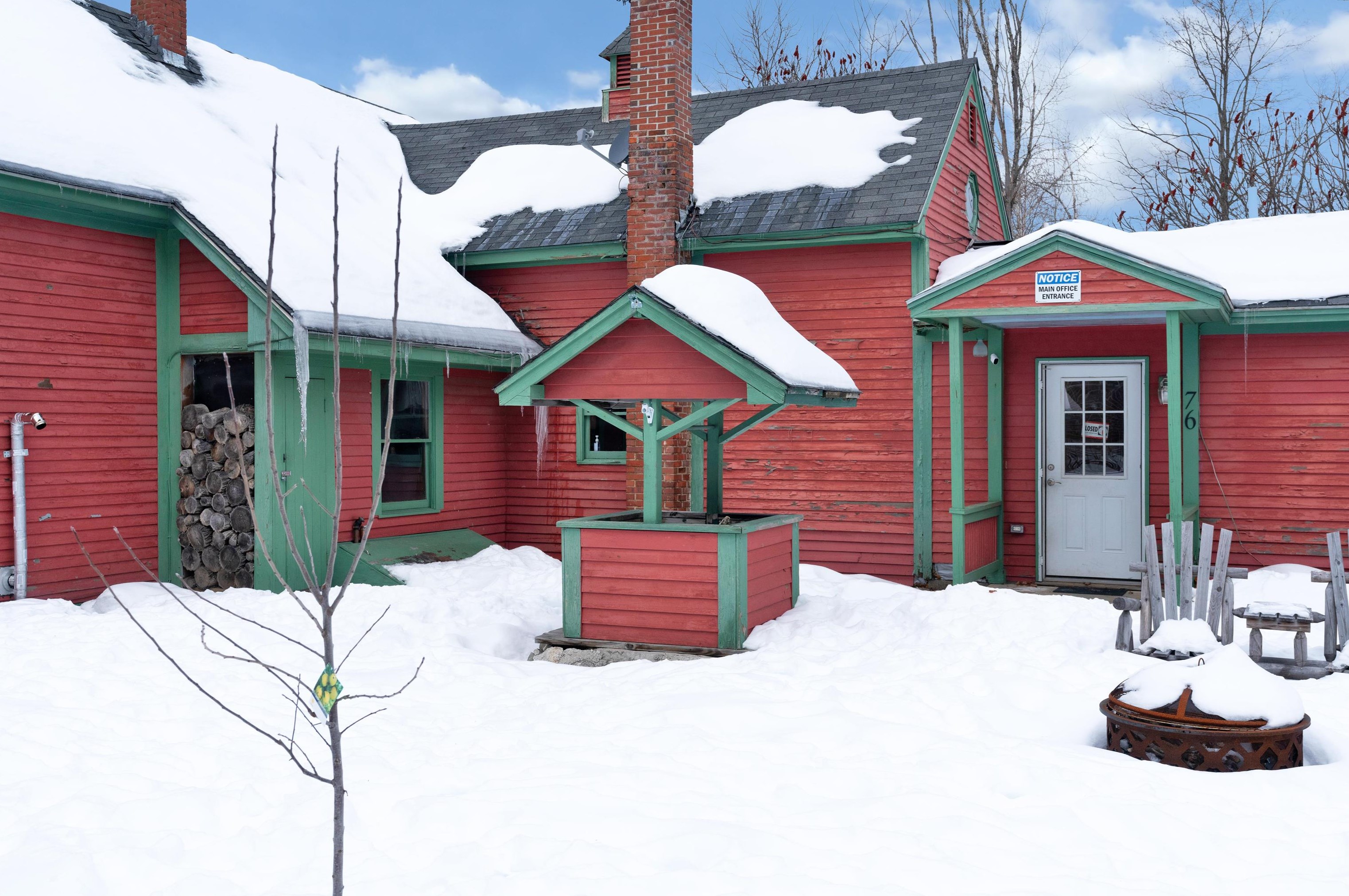 76 Main St, Ctr Ossipee NH  03814-6849 exterior