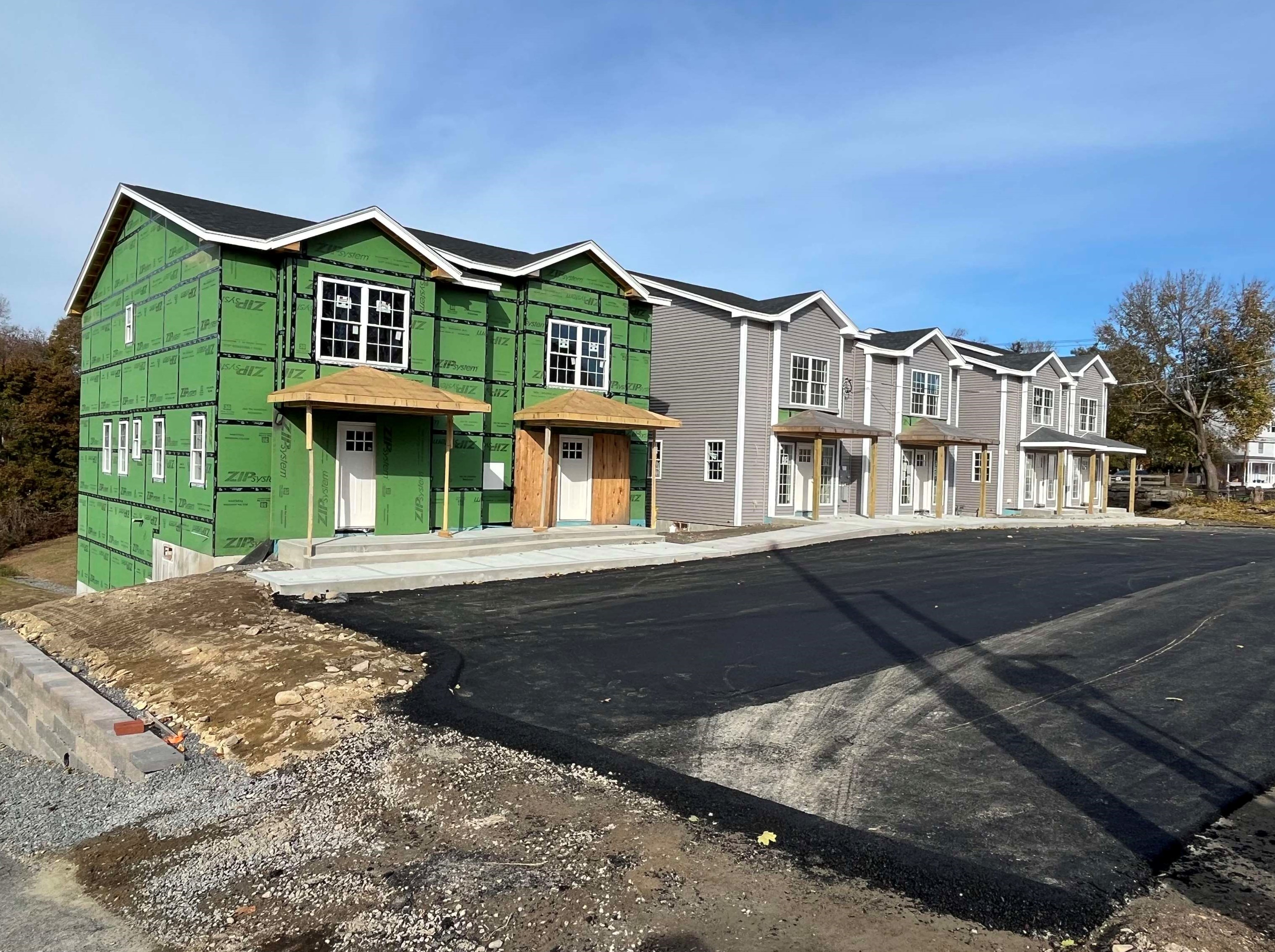 7 Putnam St, Nashua NH  03064-2548 exterior