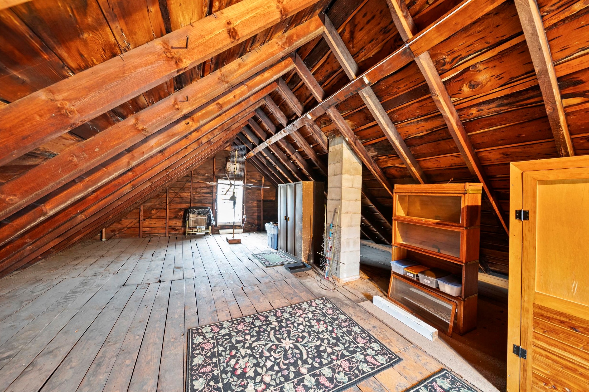 20 Lawrence Rd, Salem NH  03079-3237 exterior