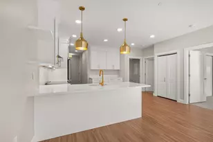 99 Foundry Pl, Portsmouth, NH 03801 - Photo 7