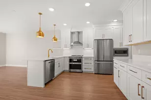 99 Foundry Pl, Portsmouth, NH 03801 - Photo 5