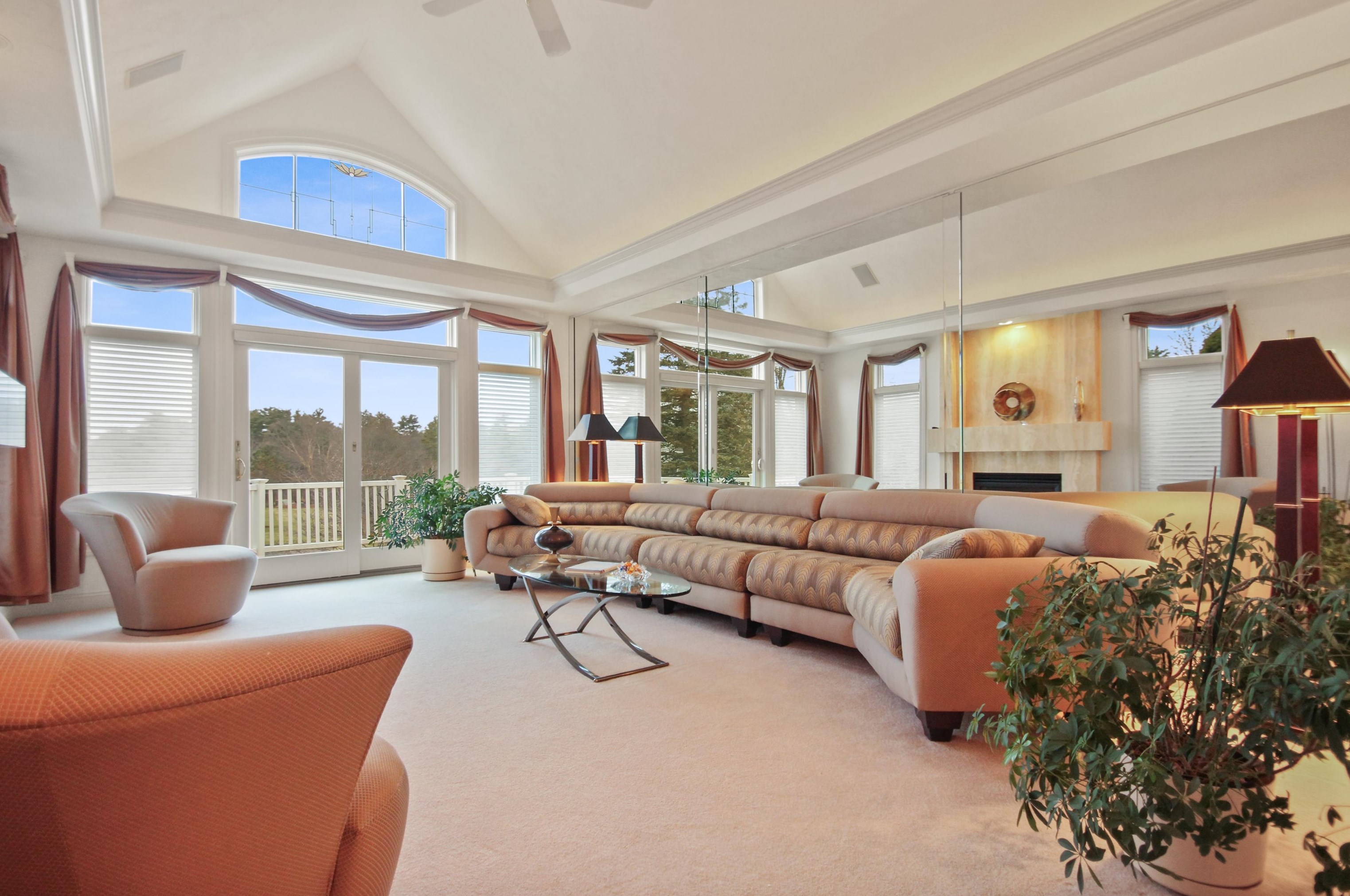 55 Hawkins Glen Dr, Salem NH  03079-1878 exterior