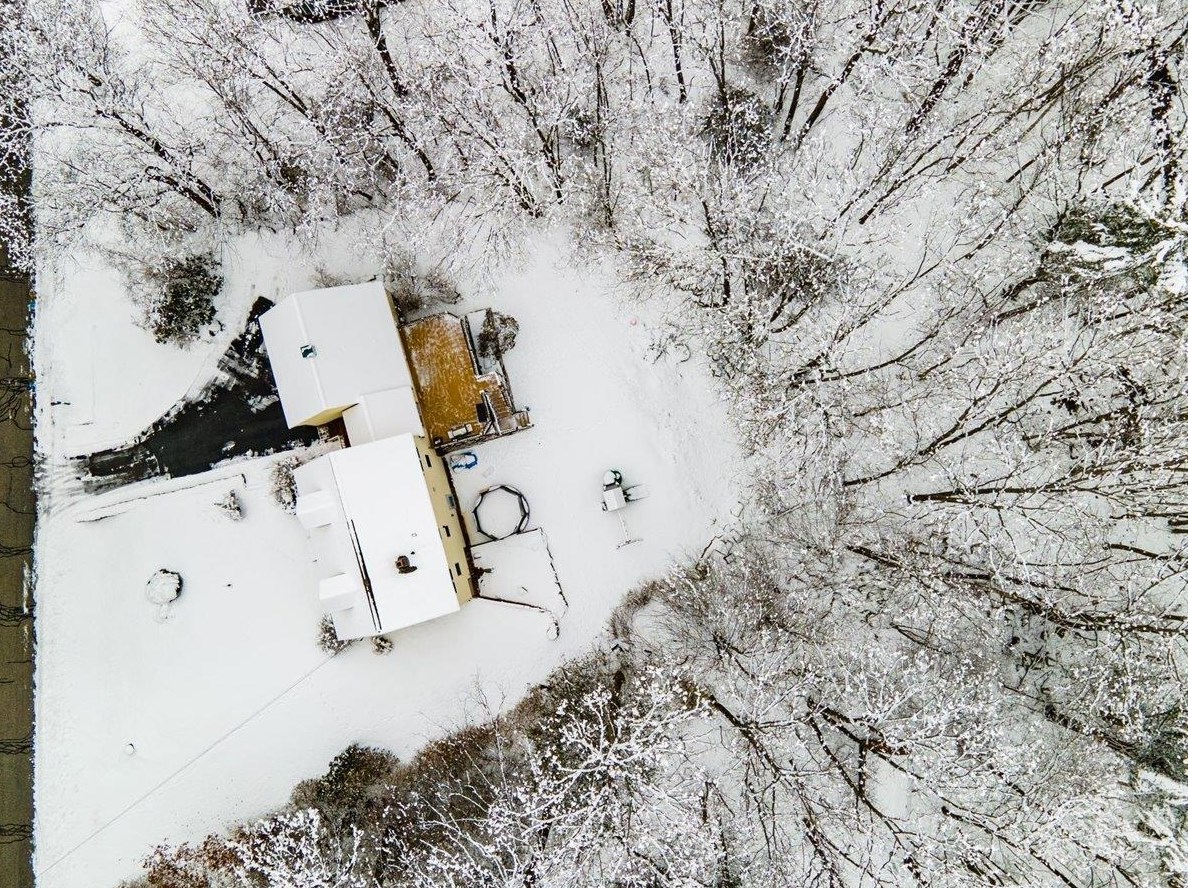 13 Helen Dr, Manchester NH  03106-2005 exterior