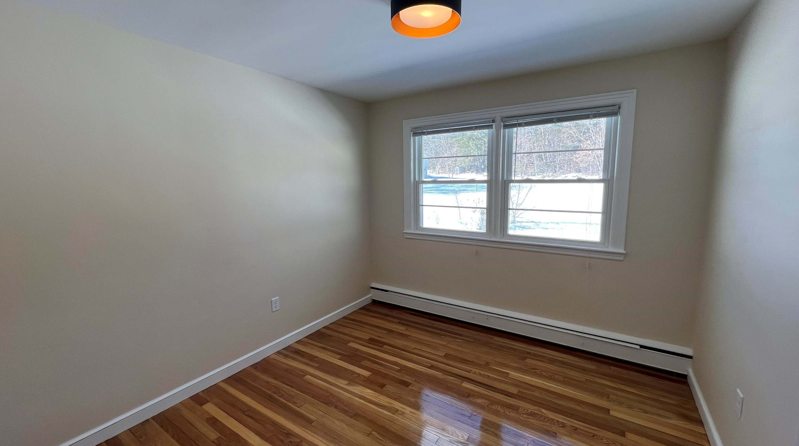 3 Glenwood Ave, Dover NH  03820-2307 exterior