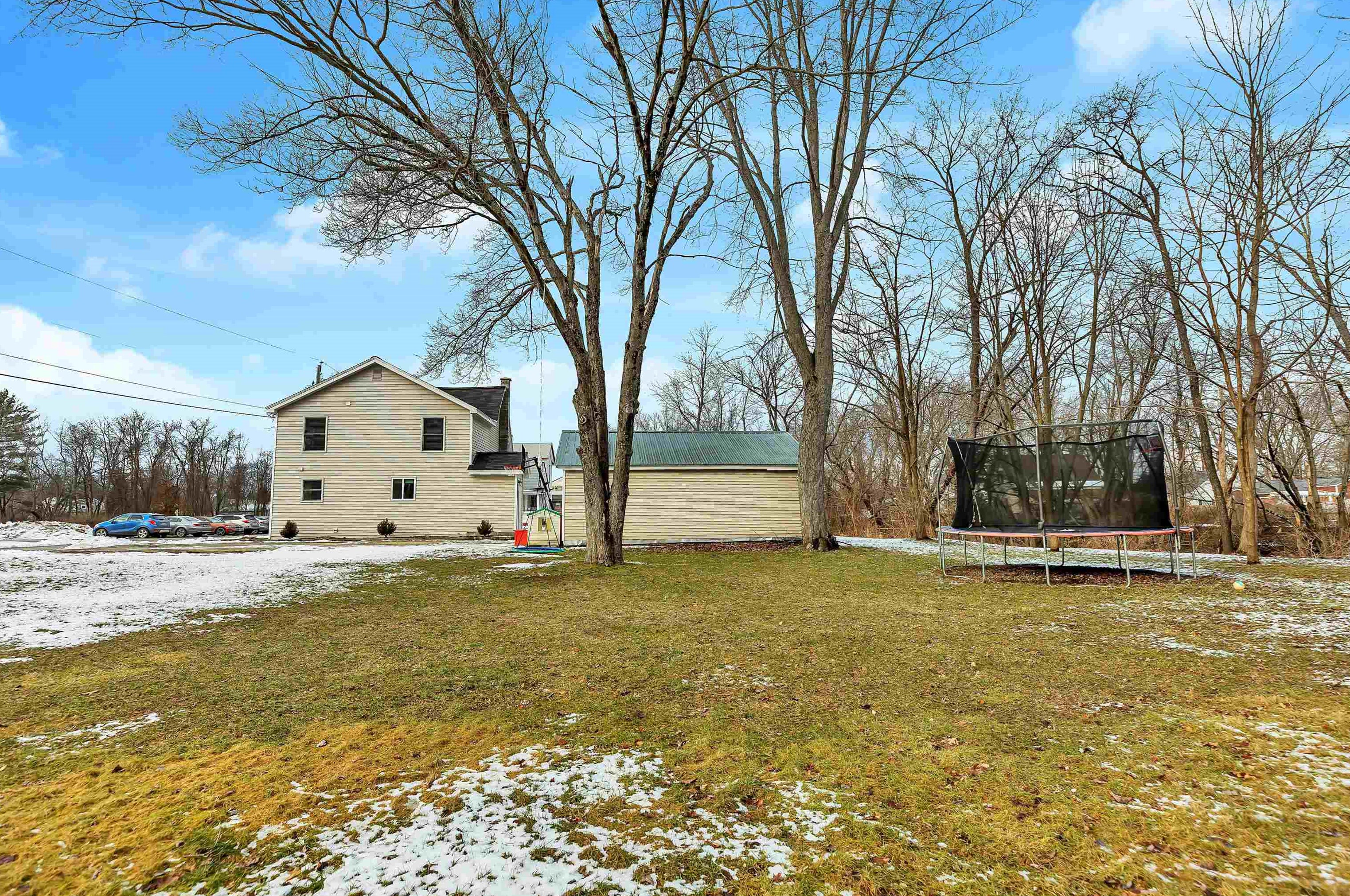 83 Wood St, Keene NH  03431-3504 exterior