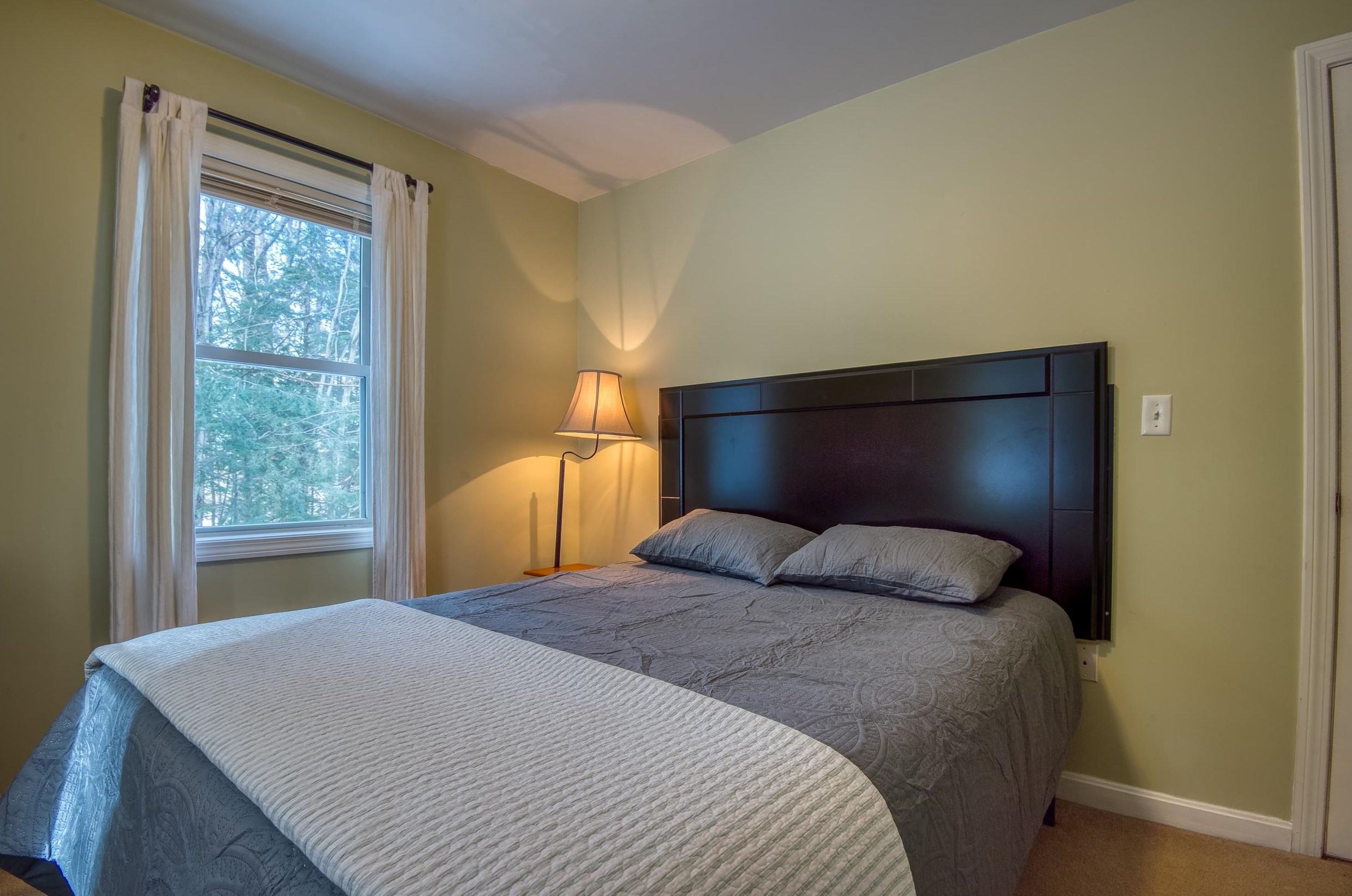 153 Brenner Dr, Albany NH  03818-6910 exterior