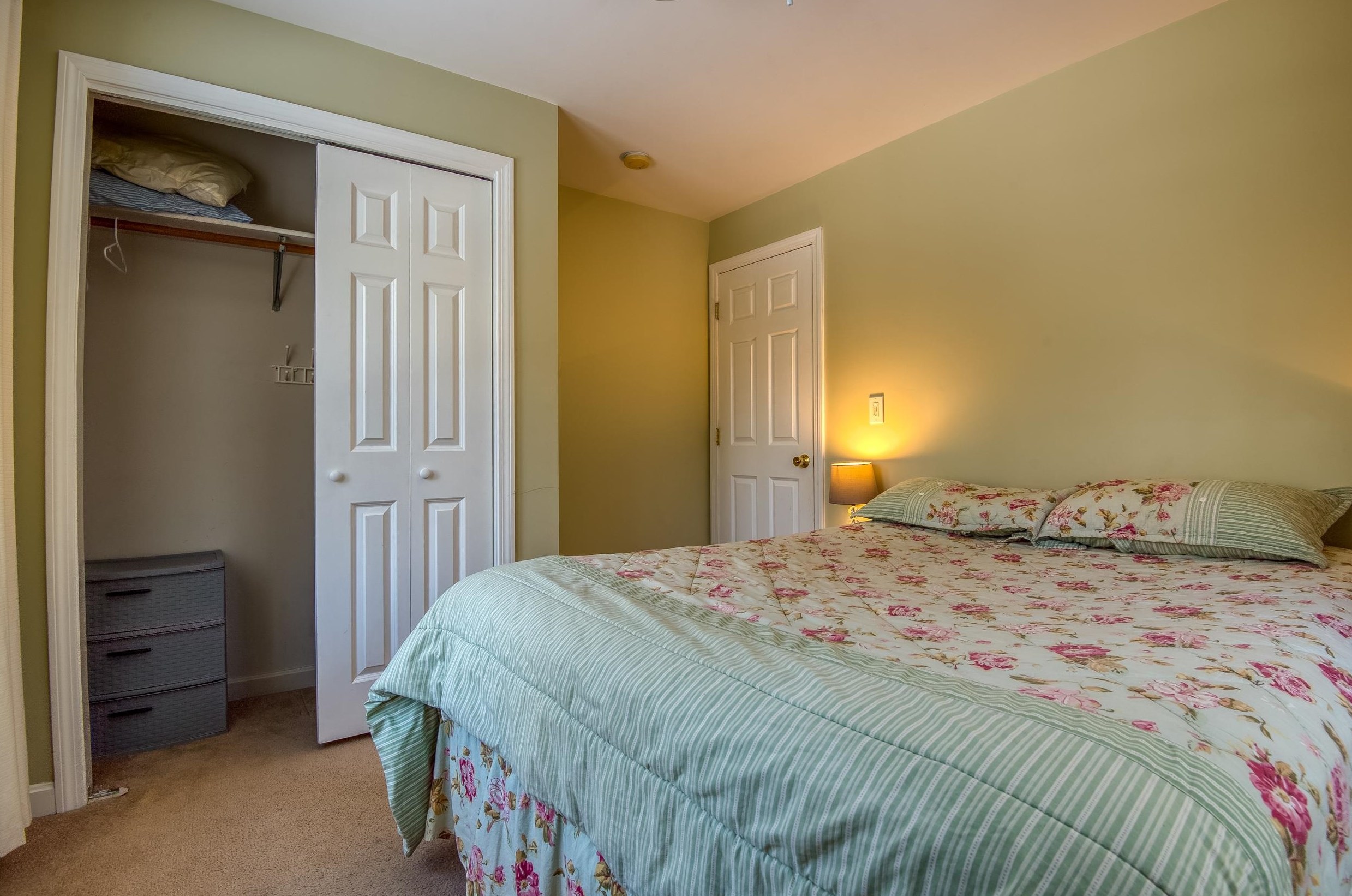 153 Brenner Dr, Albany NH  03818-6910 exterior